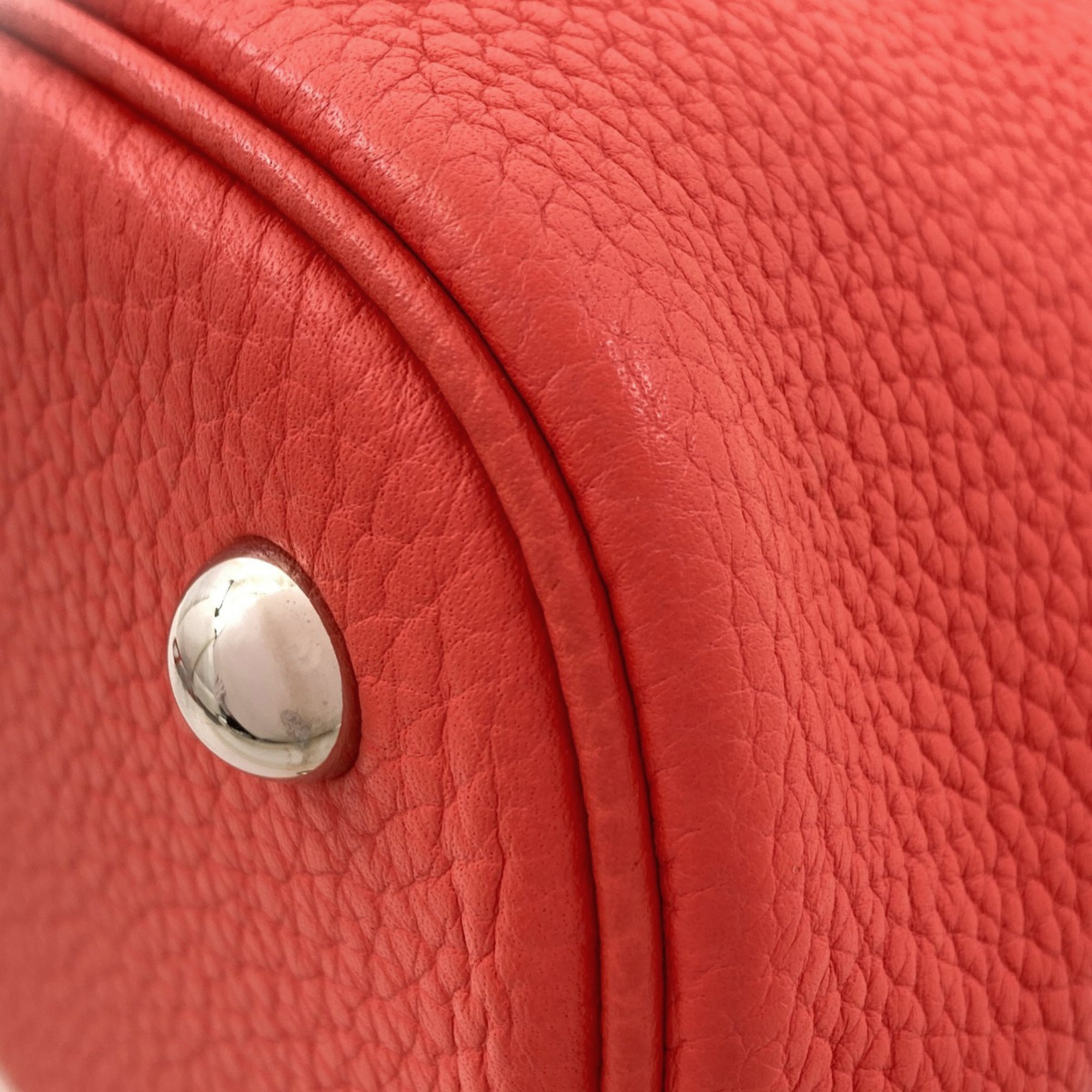 Hermes Red Color Handbag (Pre-Owned)