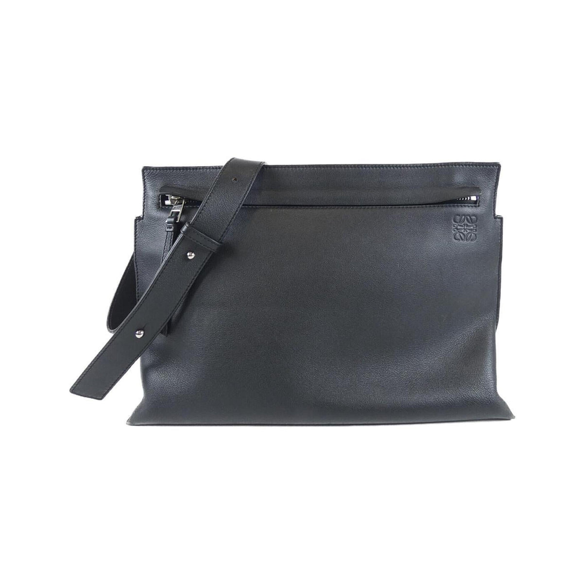 Loewe Black Leather Shoulder Bag (Pre-Owned)