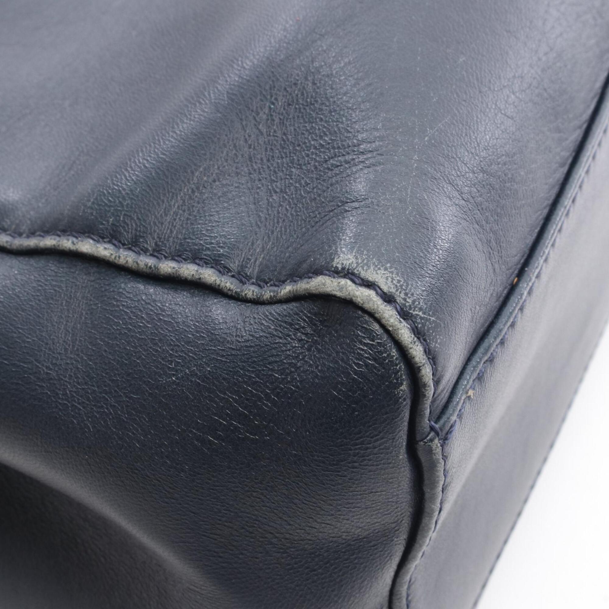 Fendi Navy Leather Handbag (Pre-Owned)