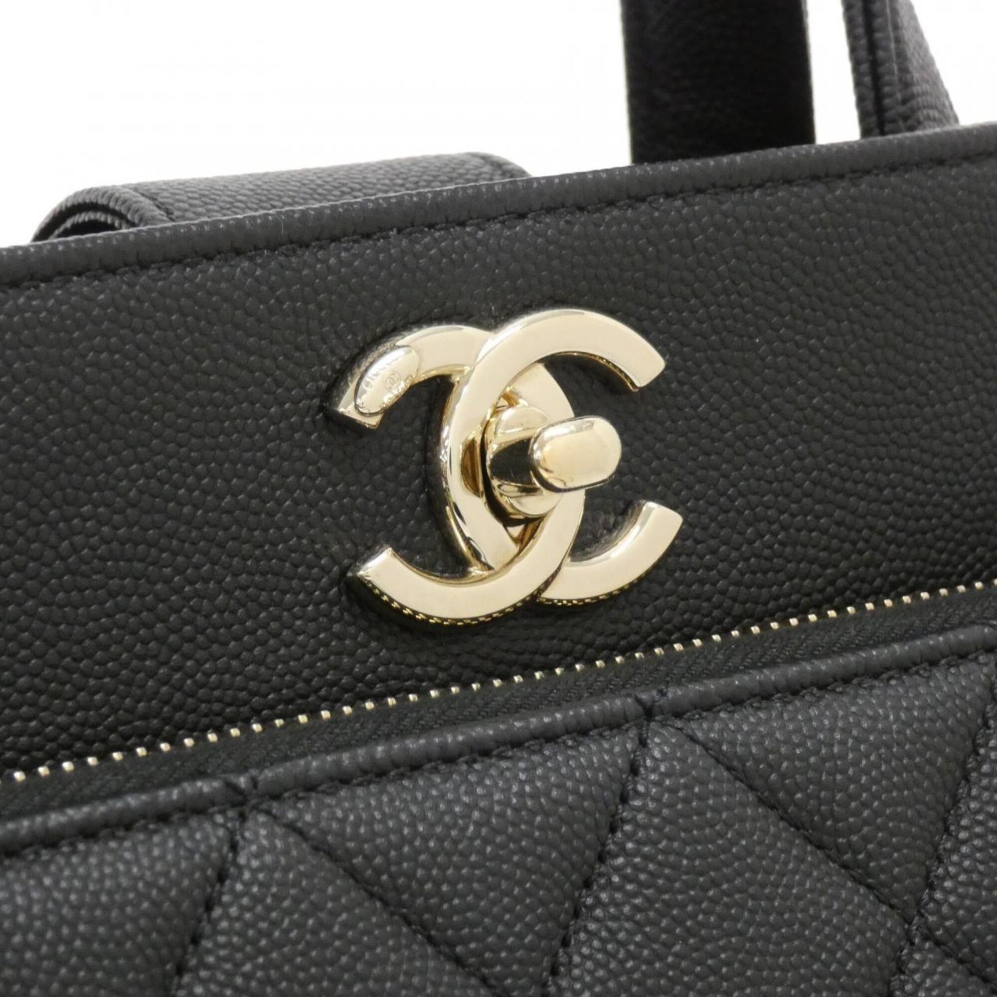 Chanel Black Bordeaux Grained Calfskin Handbag (Pre-Owned)