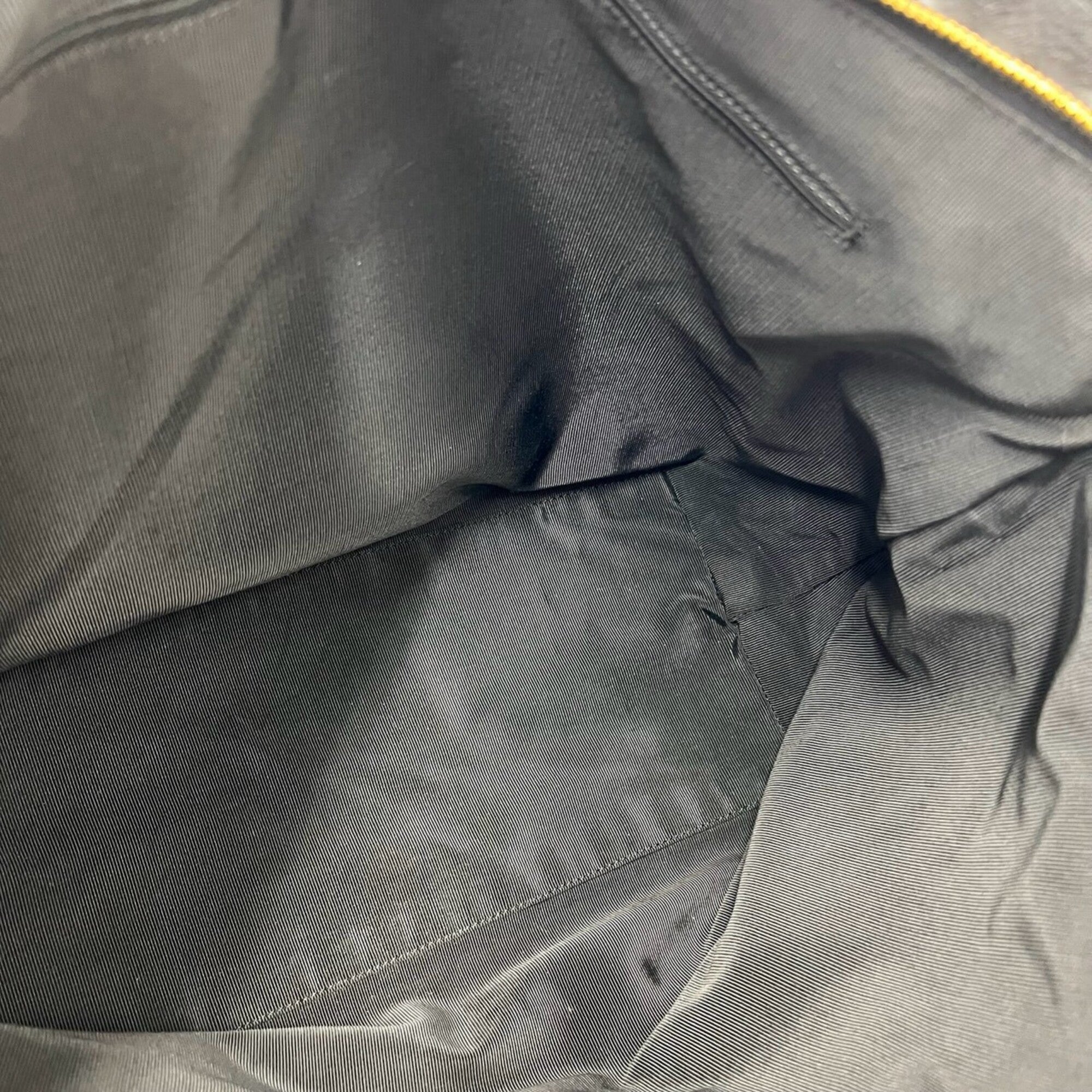 Chanel Black Grained Calfskin Tote Bag (Pre-Owned)