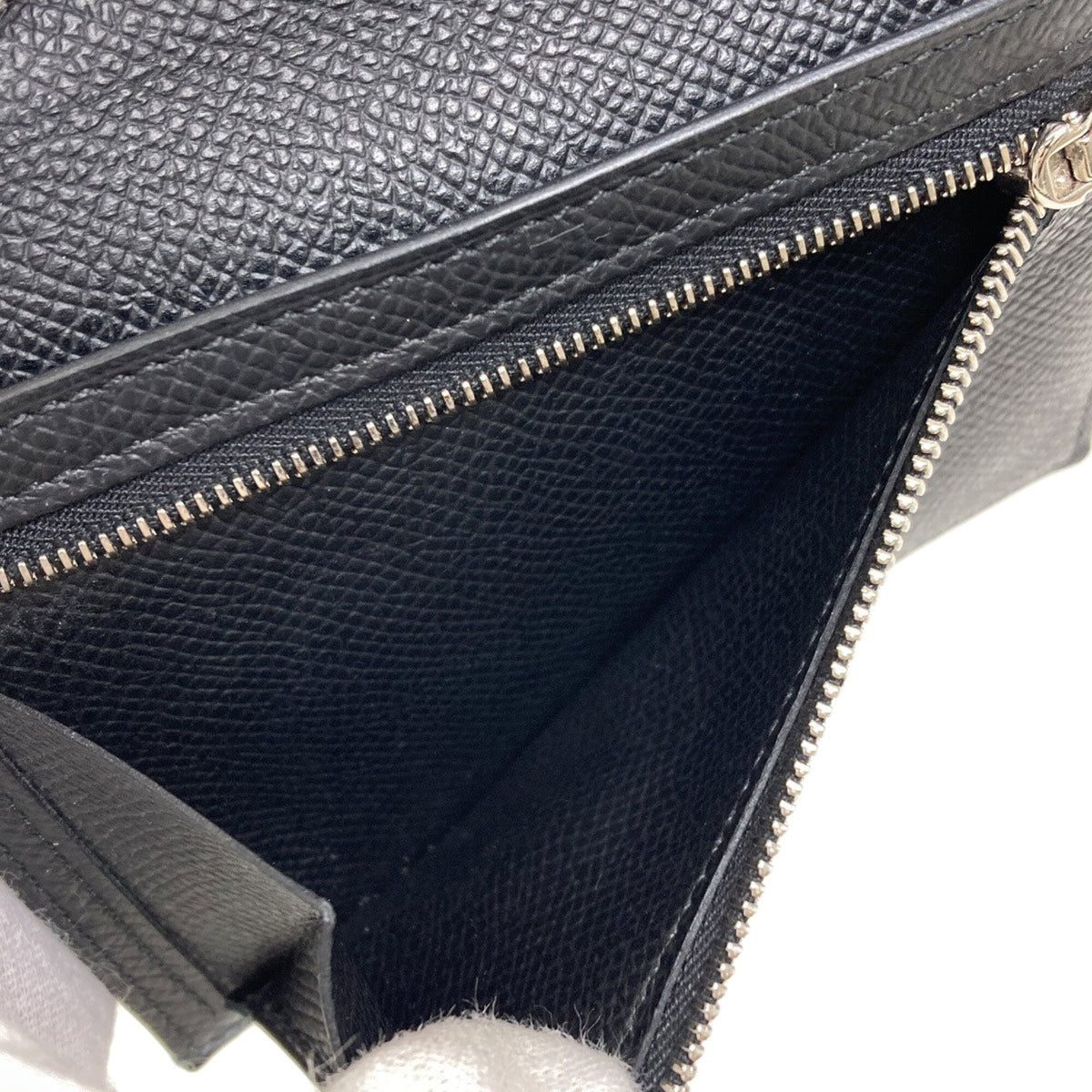 Hermes Black Epsom Leather Wallet (Bi-Fold) (Pre-Owned)