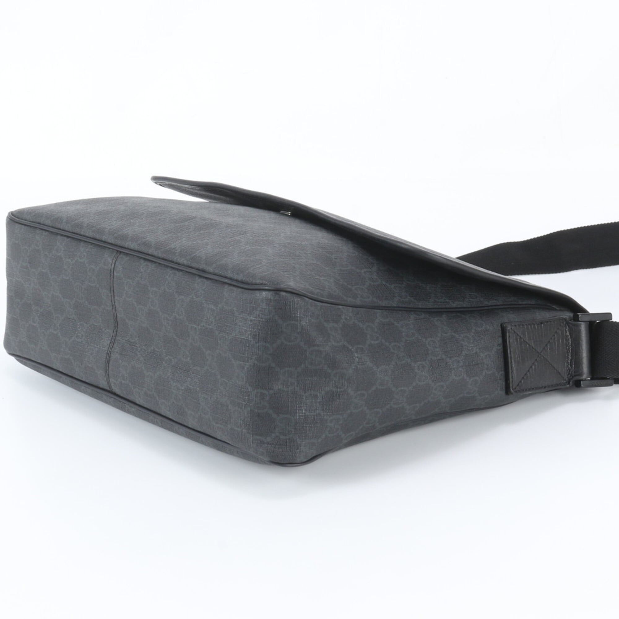 Gucci Black Leather Coated Canvas Messenger Bag Shoulder Bag Tote Bag (Pre-Owned)