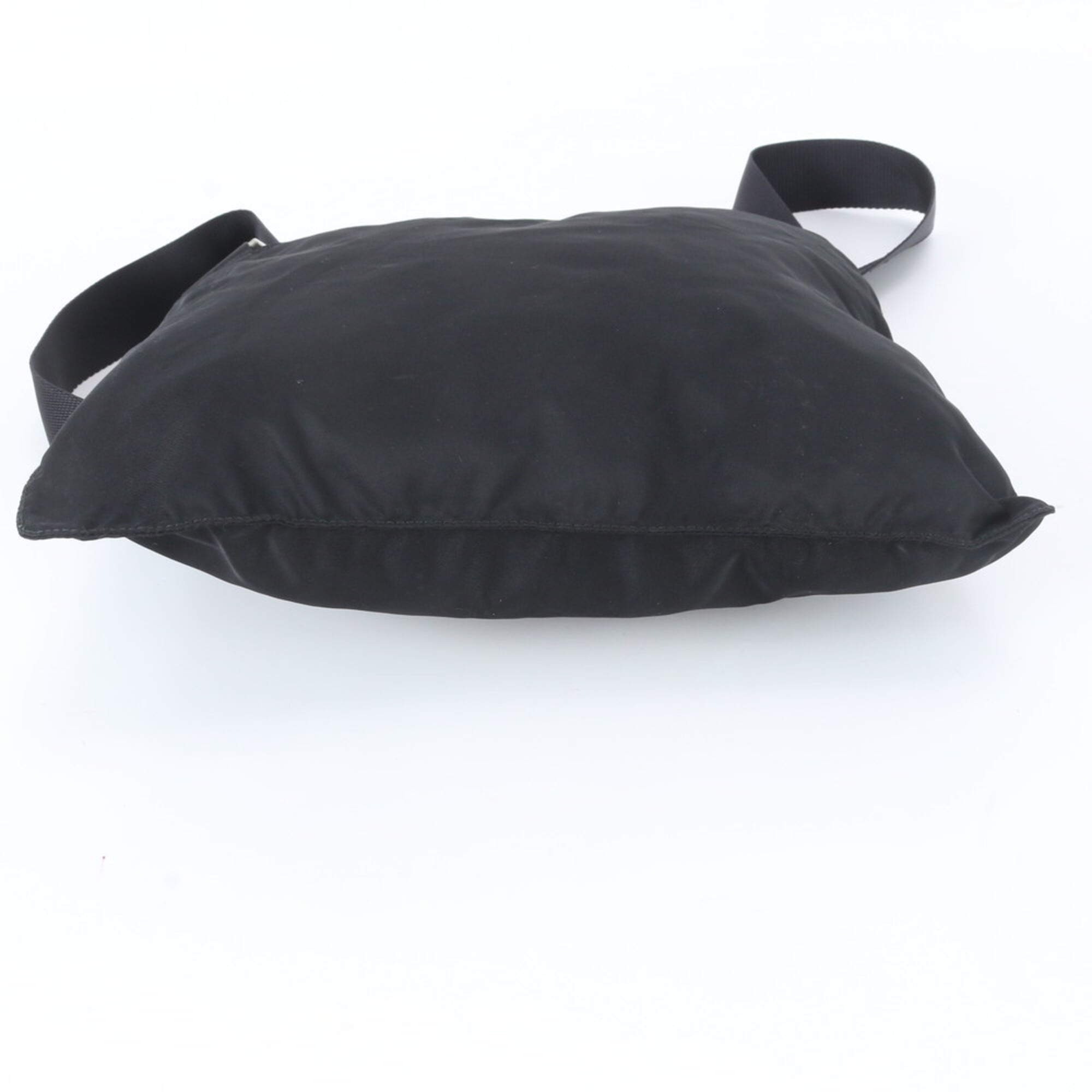 Prada Black Nylon Leather Messenger Bag Shoulder Bag (Pre-Owned)