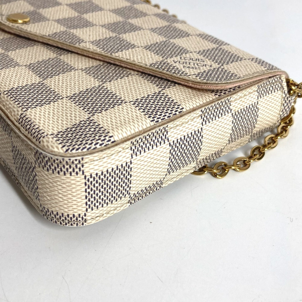 Louis Vuitton Pink Rose Ballerine White Damier Azur Chain/Shoulder Wallet (Pre-Owned)