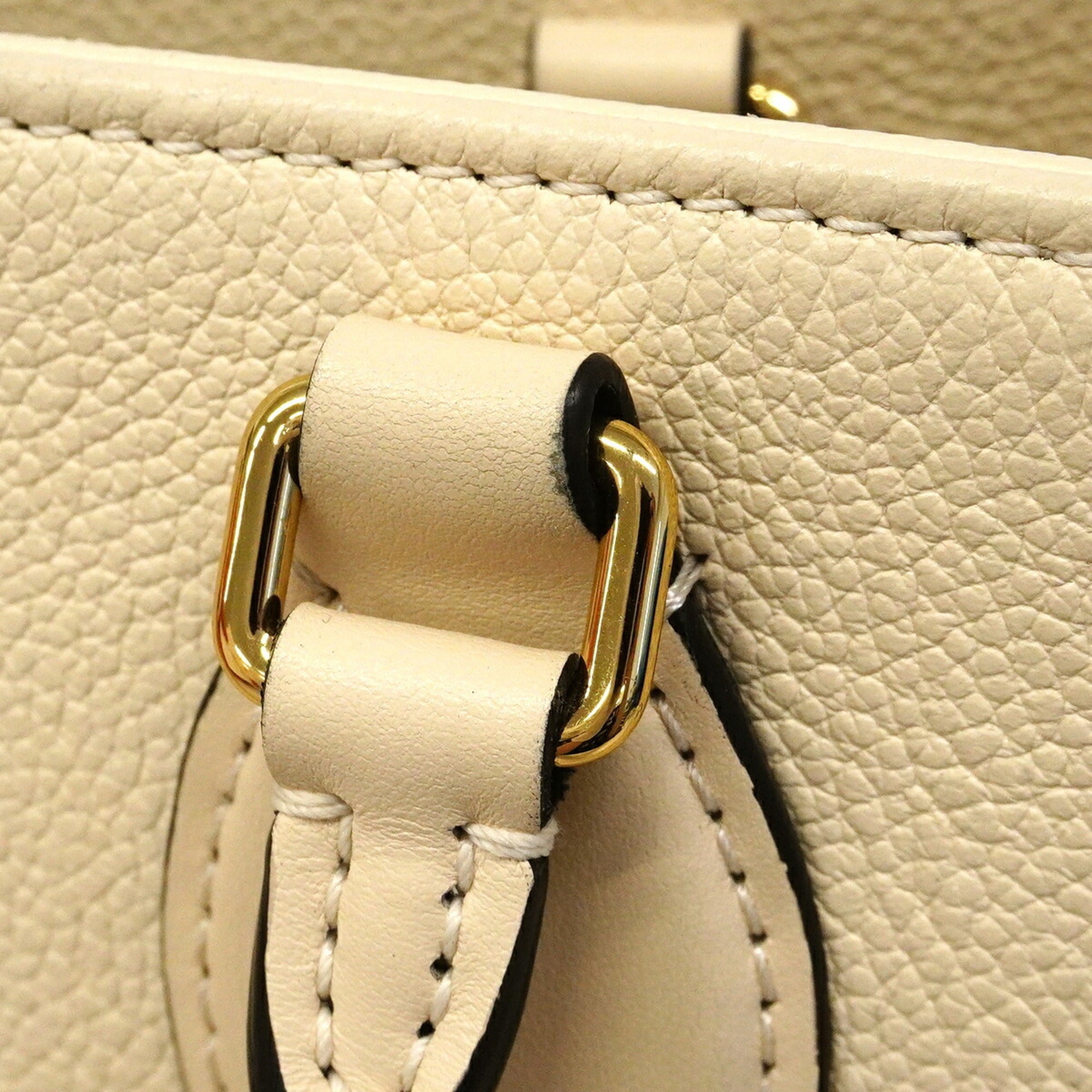 Louis Vuitton Cream Tote Bag (Pre-Owned)