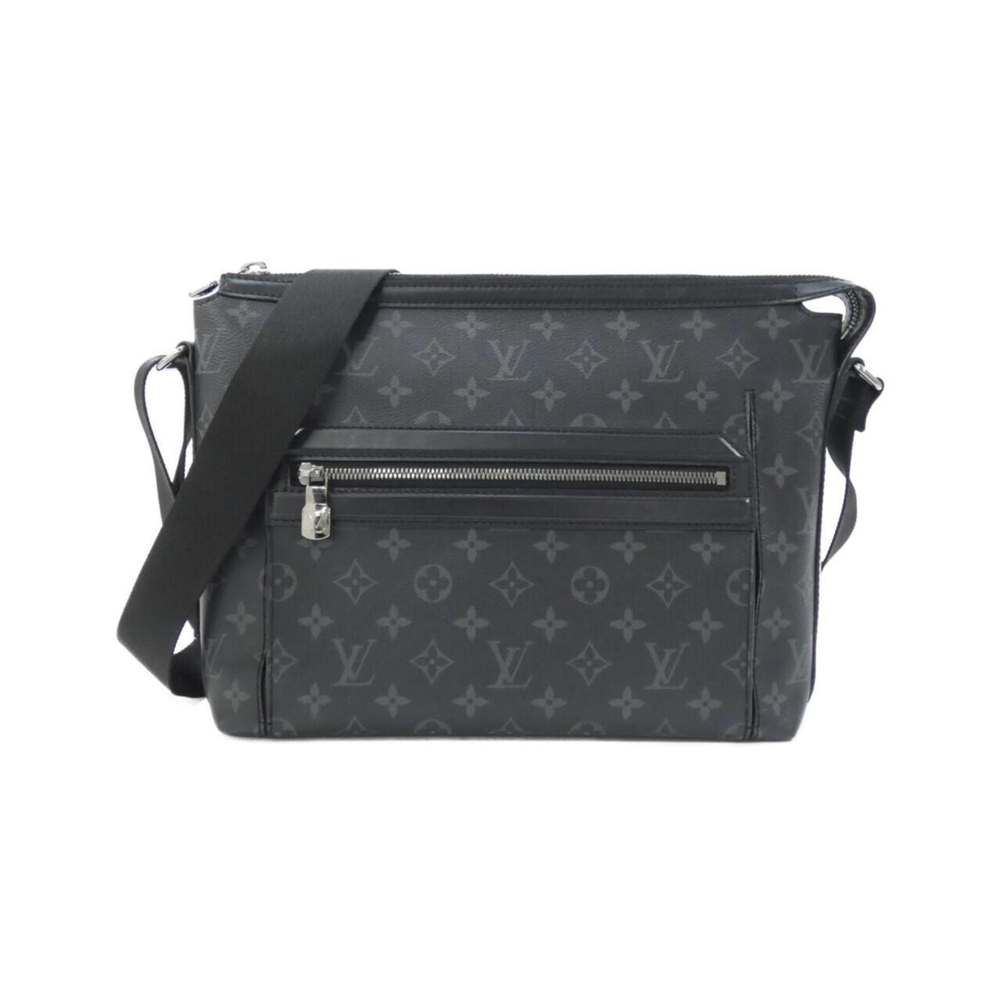 Louis Vuitton Black Coated Canvas Shoulder Bag (Pre-Owned)