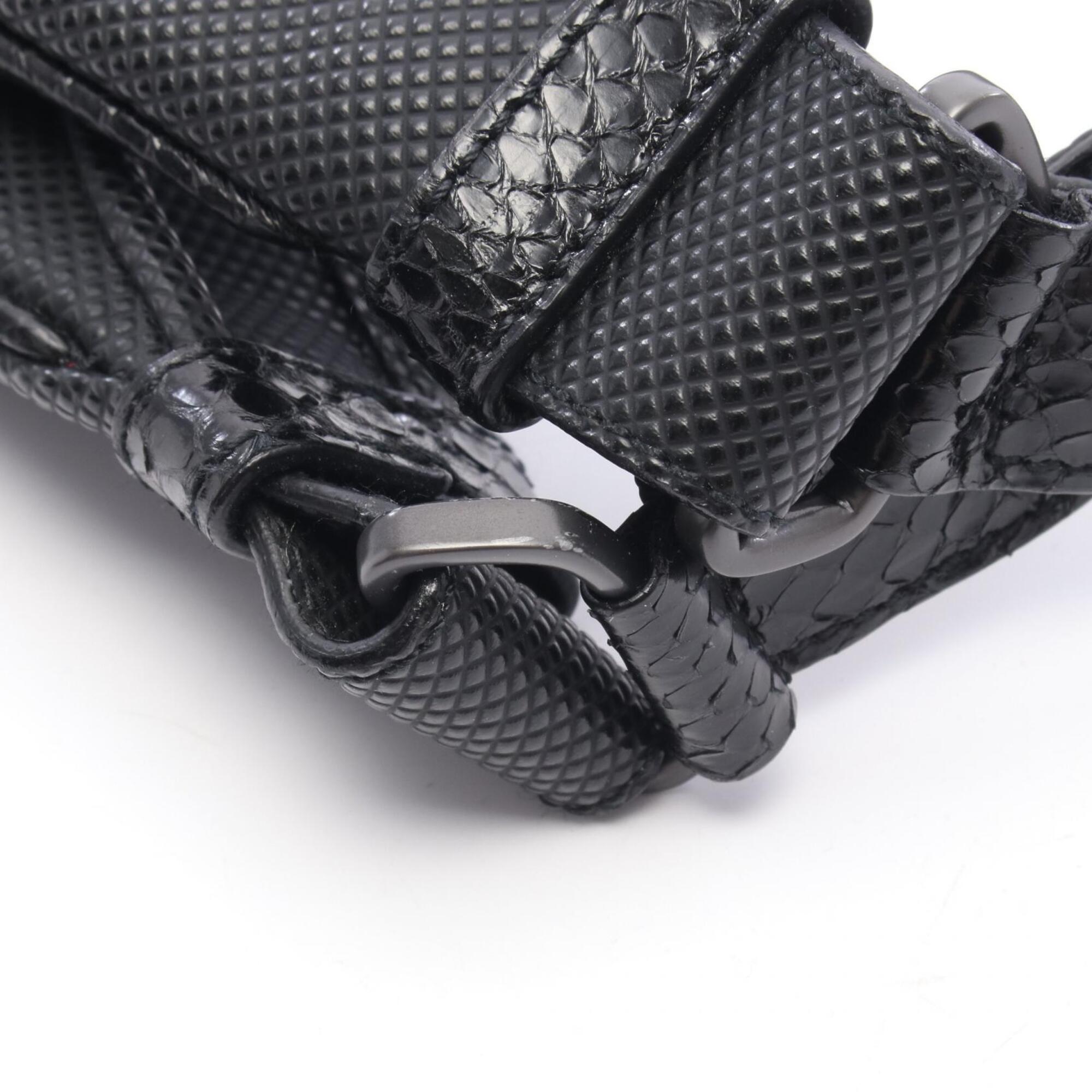 Bottega Veneta Black Leather Handbag Shoulder Bag (Pre-Owned)
