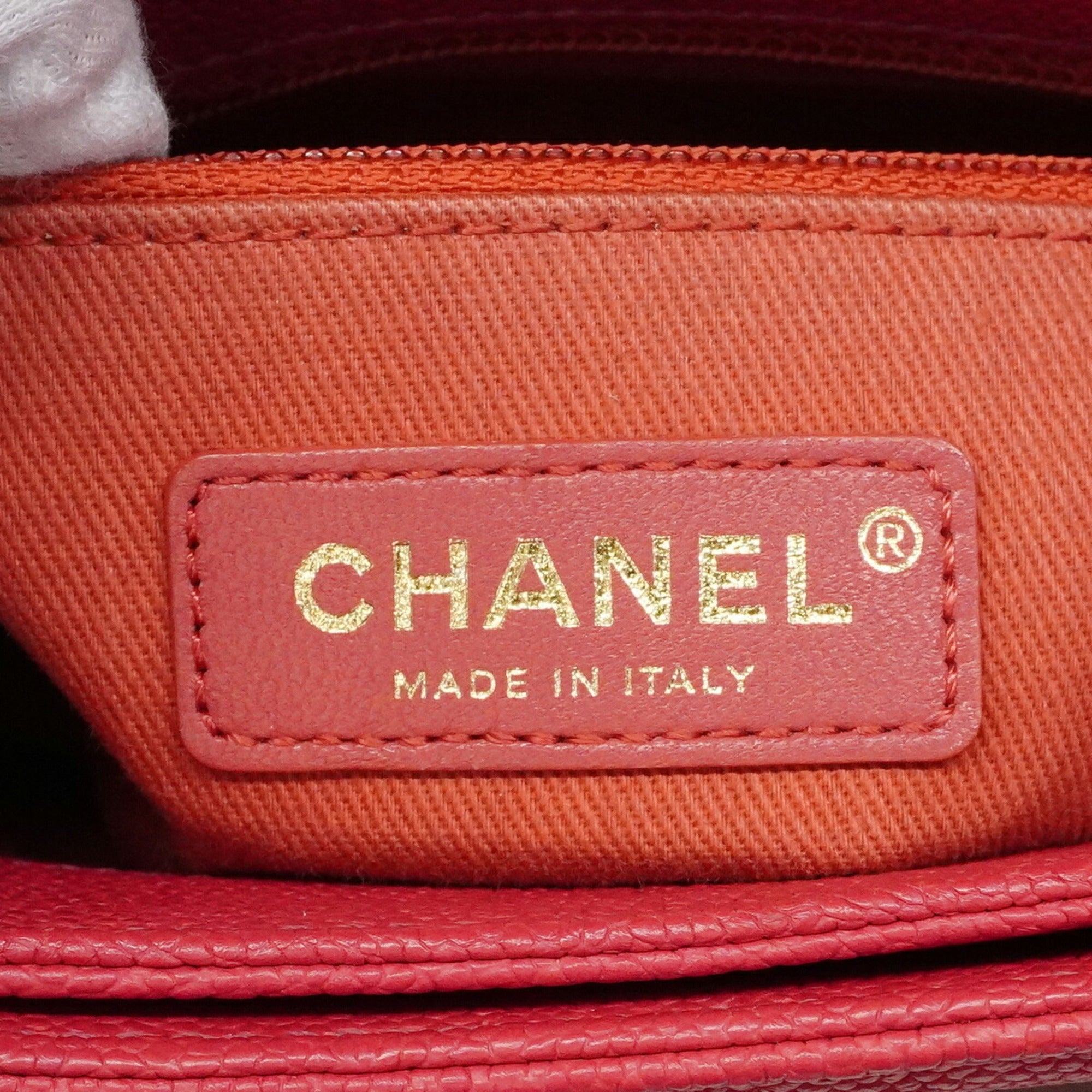 Chanel Pink Grained Calfskin Handbag (Pre-Owned)