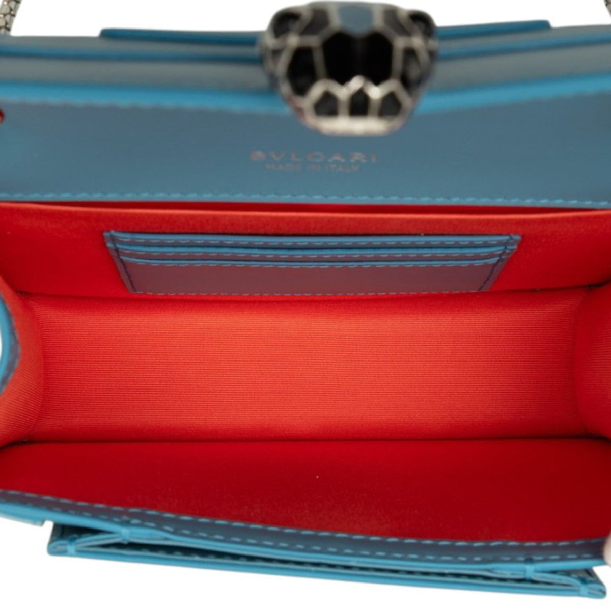 Bvlgari Blue Leather Shoulder Bag (Pre-Owned)