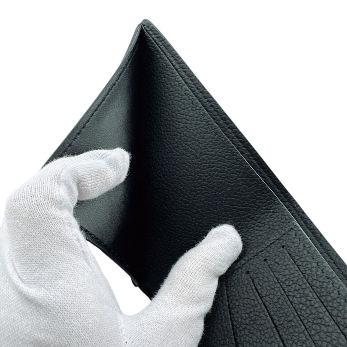 Louis Vuitton Black Damier Canvas Wallet (Bi-Fold) (Pre-Owned)