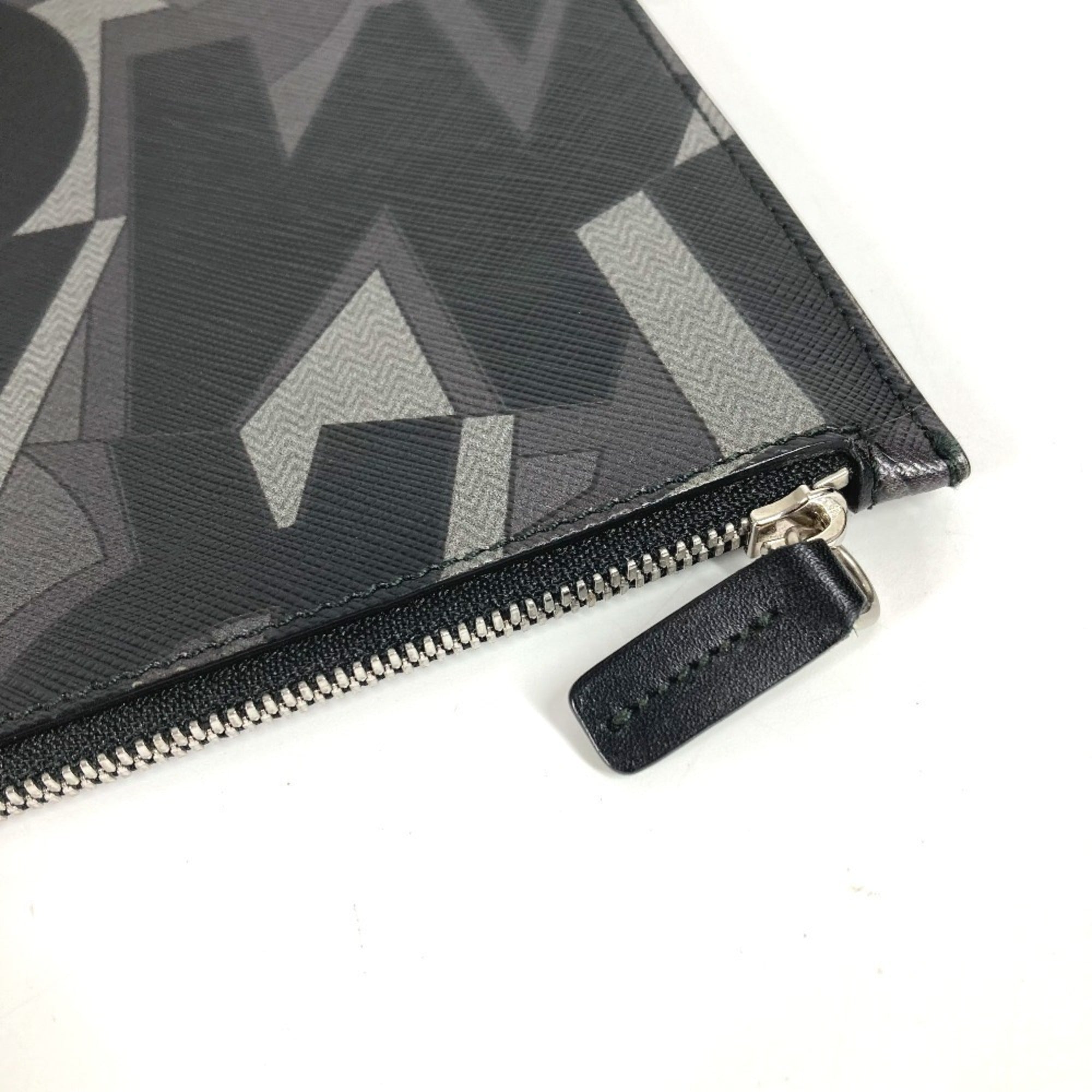 Salvatore Ferragamo Black Gray Leather Clutch Bag Pouch (Pre-Owned)