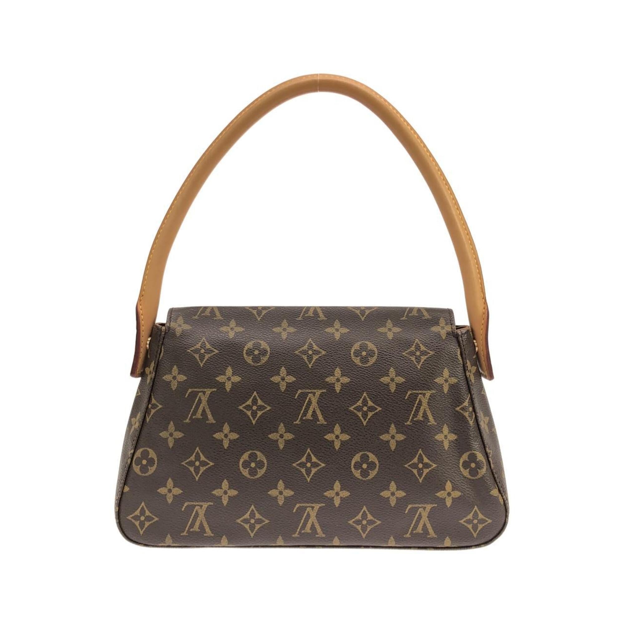 Louis Vuitton Marron Coated Canvas Shoulder Bag (Pre-Owned)