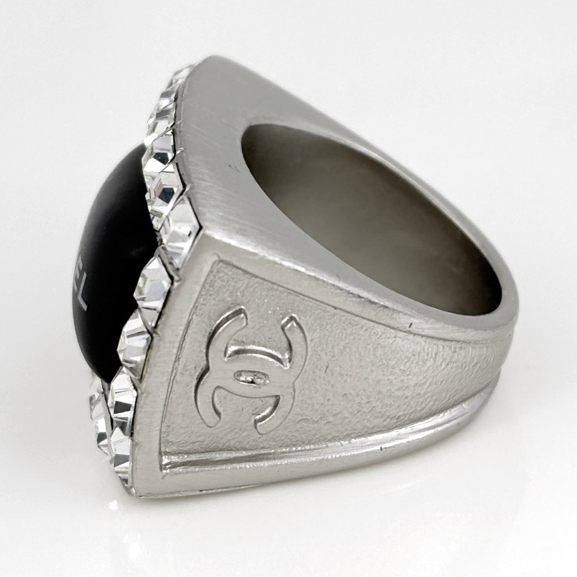 Chanel Metal Band Ring (Pre-Owned)