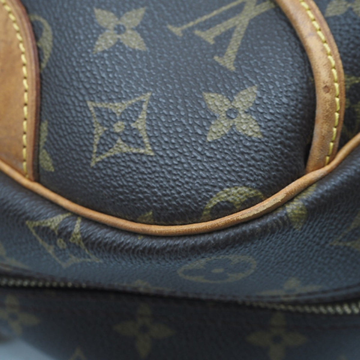Louis Vuitton Monogram Black Coated Canvas Leather Handbag (Pre-Owned)