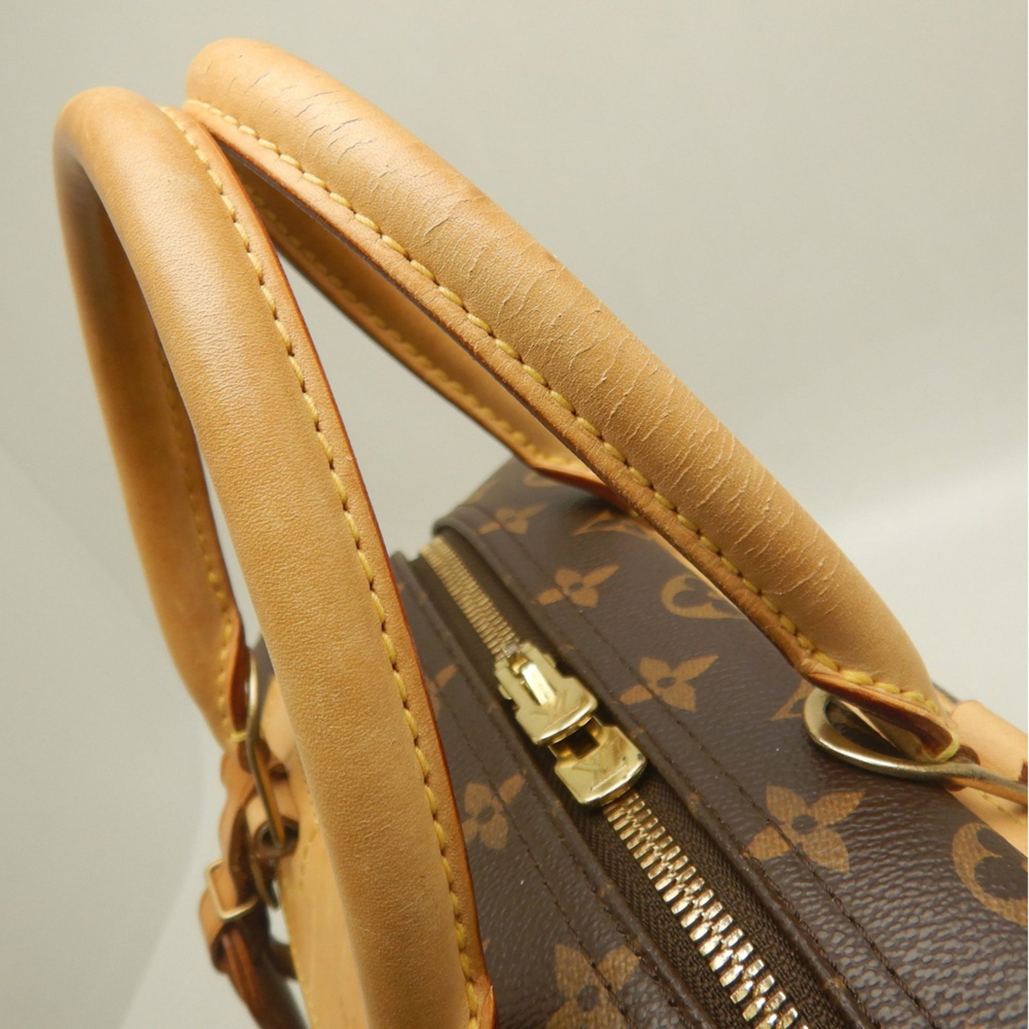 Louis Vuitton Brown Monogram Monogram Handbag (Pre-Owned)