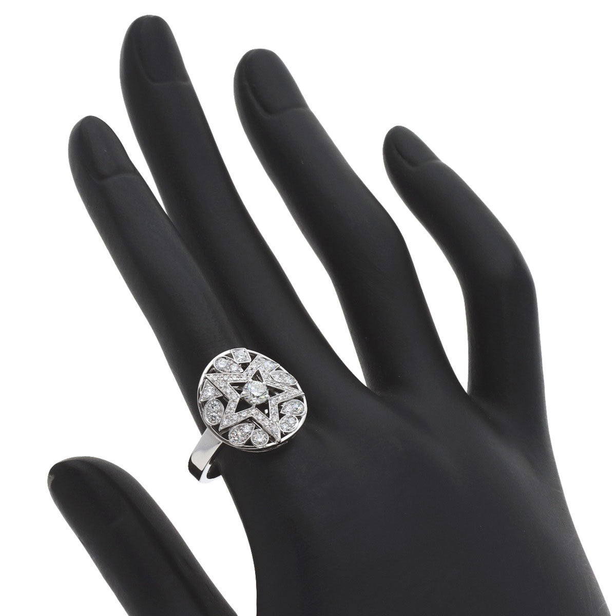 Chanel White Gold (18K) Band Ring (Pre-Owned)