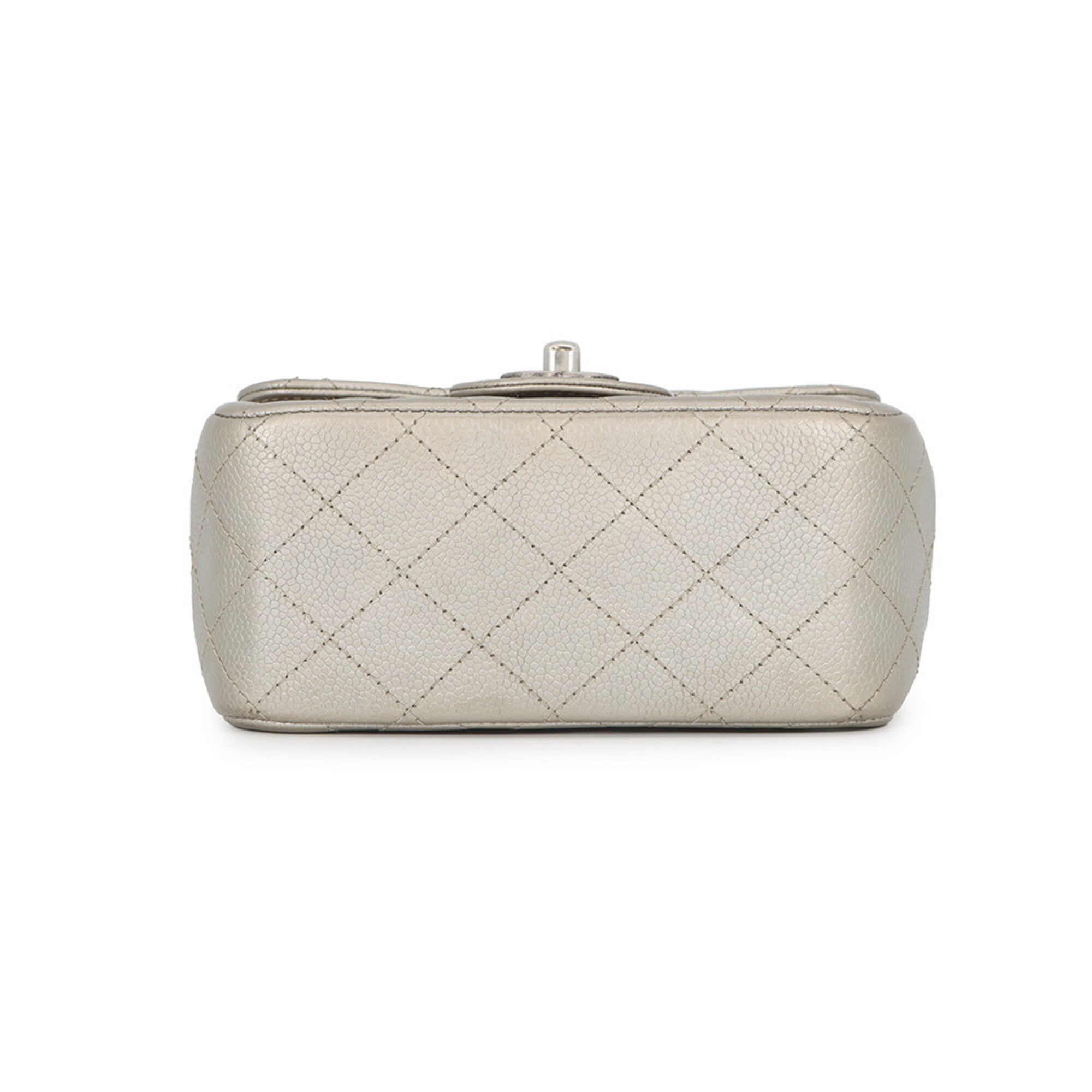 Chanel Matelasse Silver Grained Calfskin Handbag Shoulder Bag (Pre-Owned)