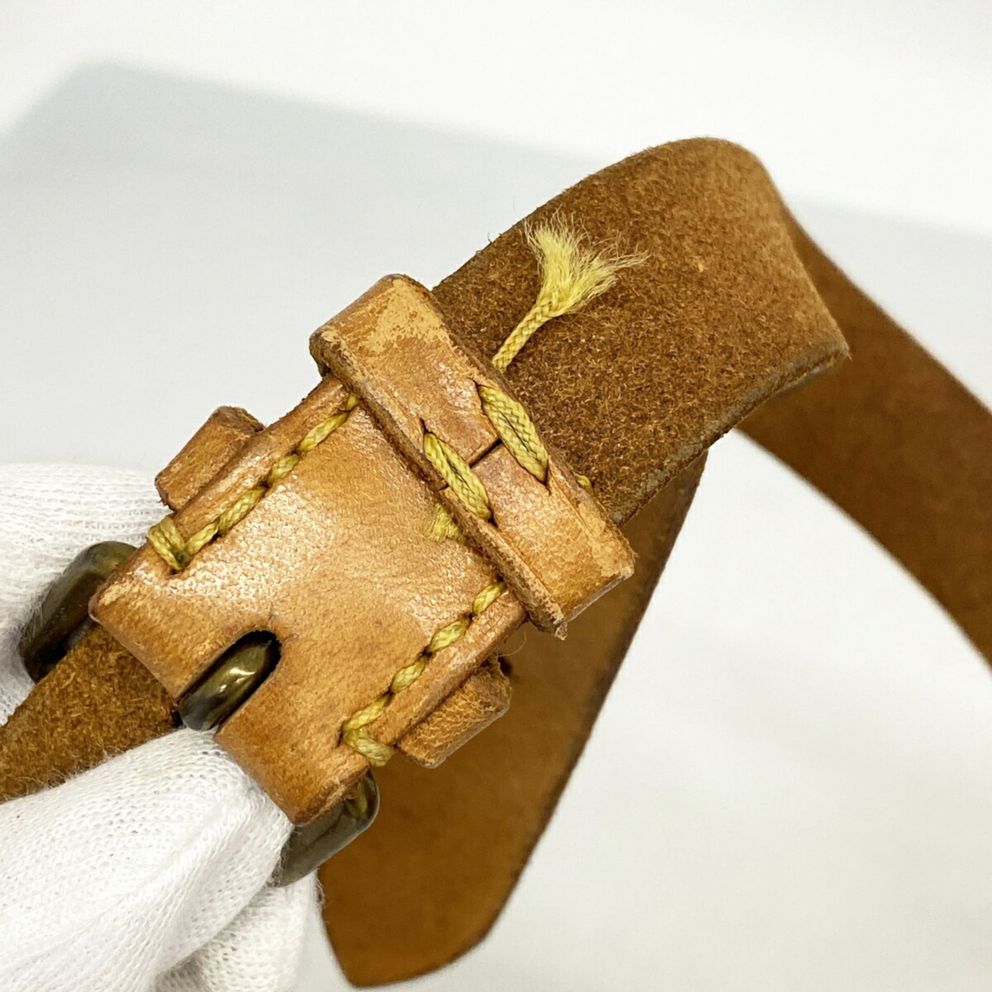 Louis Vuitton Brown Shoulder Bag (Pre-Owned)