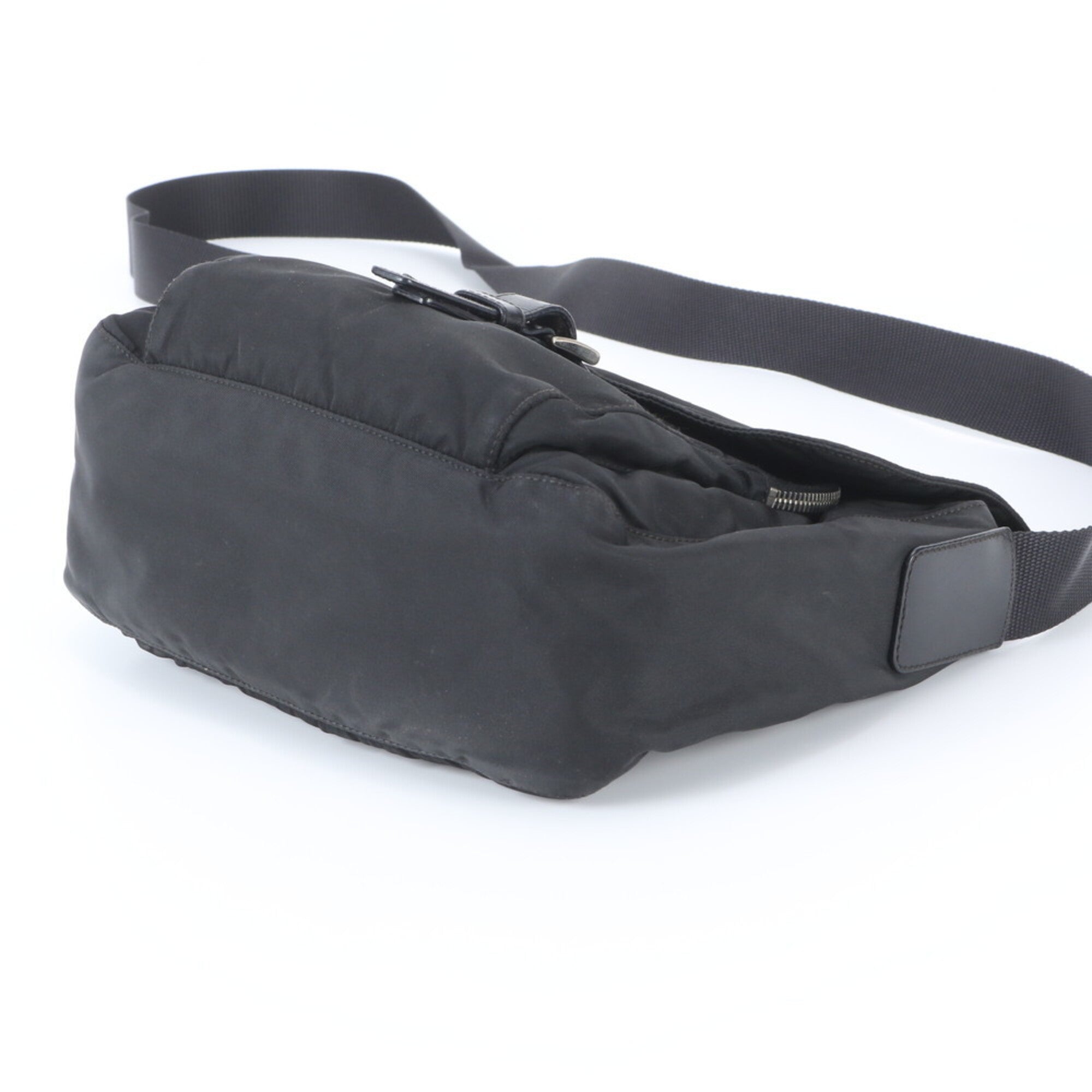 Prada Black Nylon Shoulder Bag (Pre-Owned)