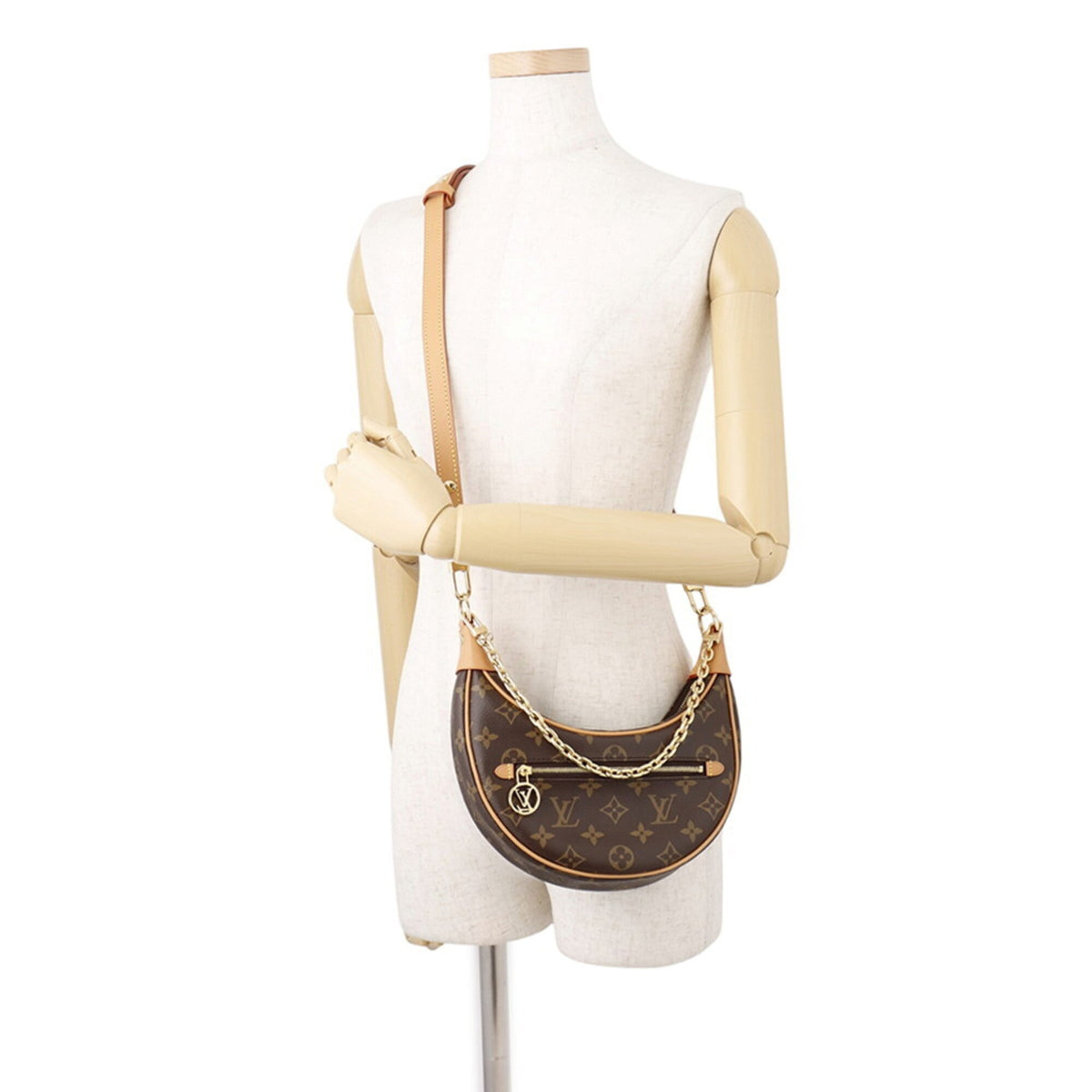 Louis Vuitton Beige Monogram Shoulder Bag (Pre-Owned)