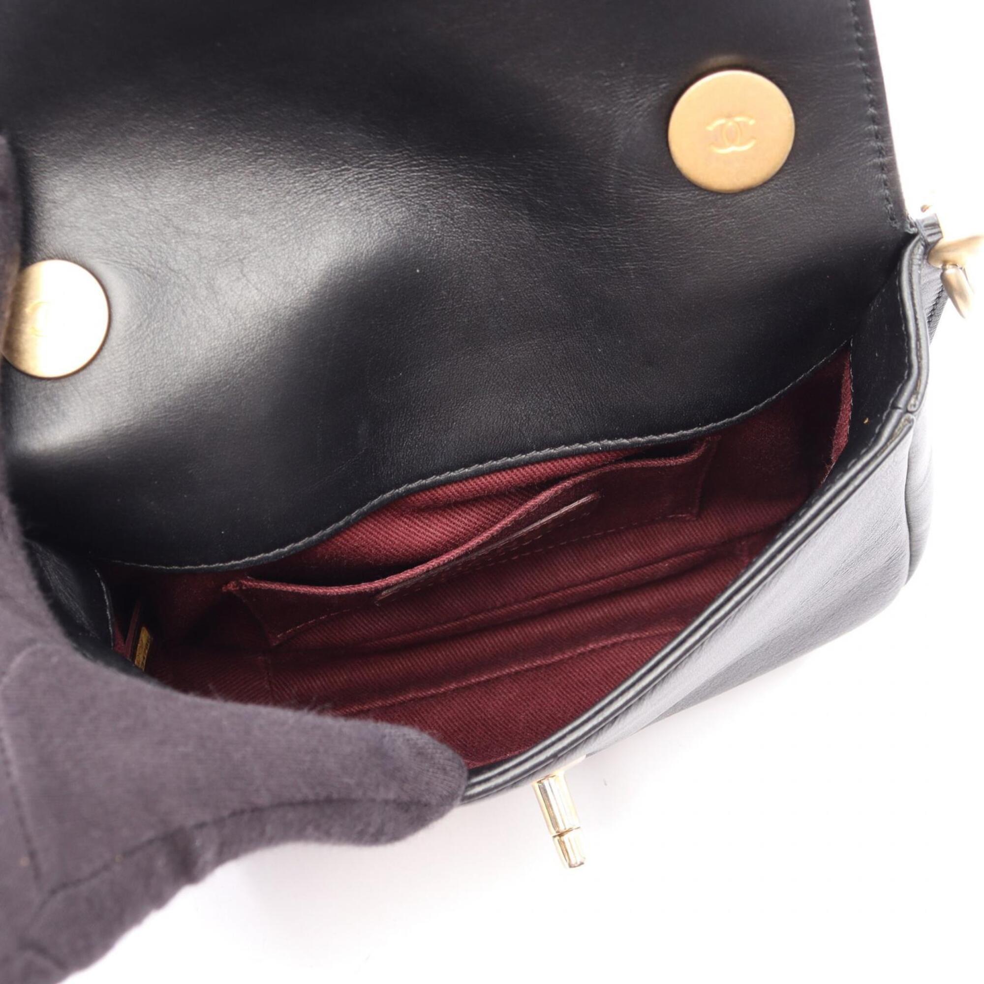 Chanel Black Leather Handbag Shoulder Bag (Pre-Owned)