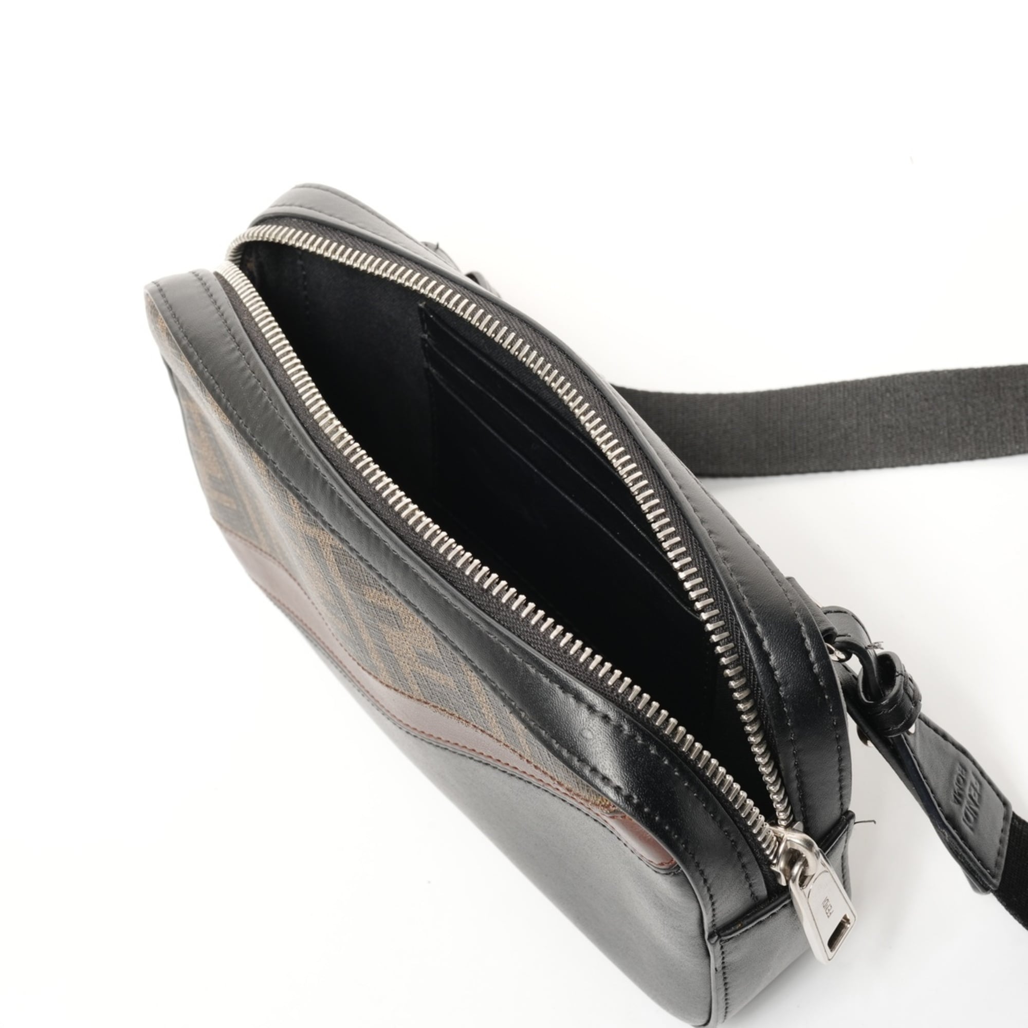 Fendi Zucca Black Shoulder Bag (Pre-Owned)