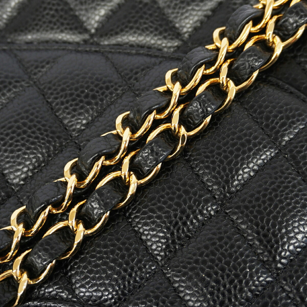 Chanel Black Grained Calfskin Shoulder Bag (Pre-Owned)