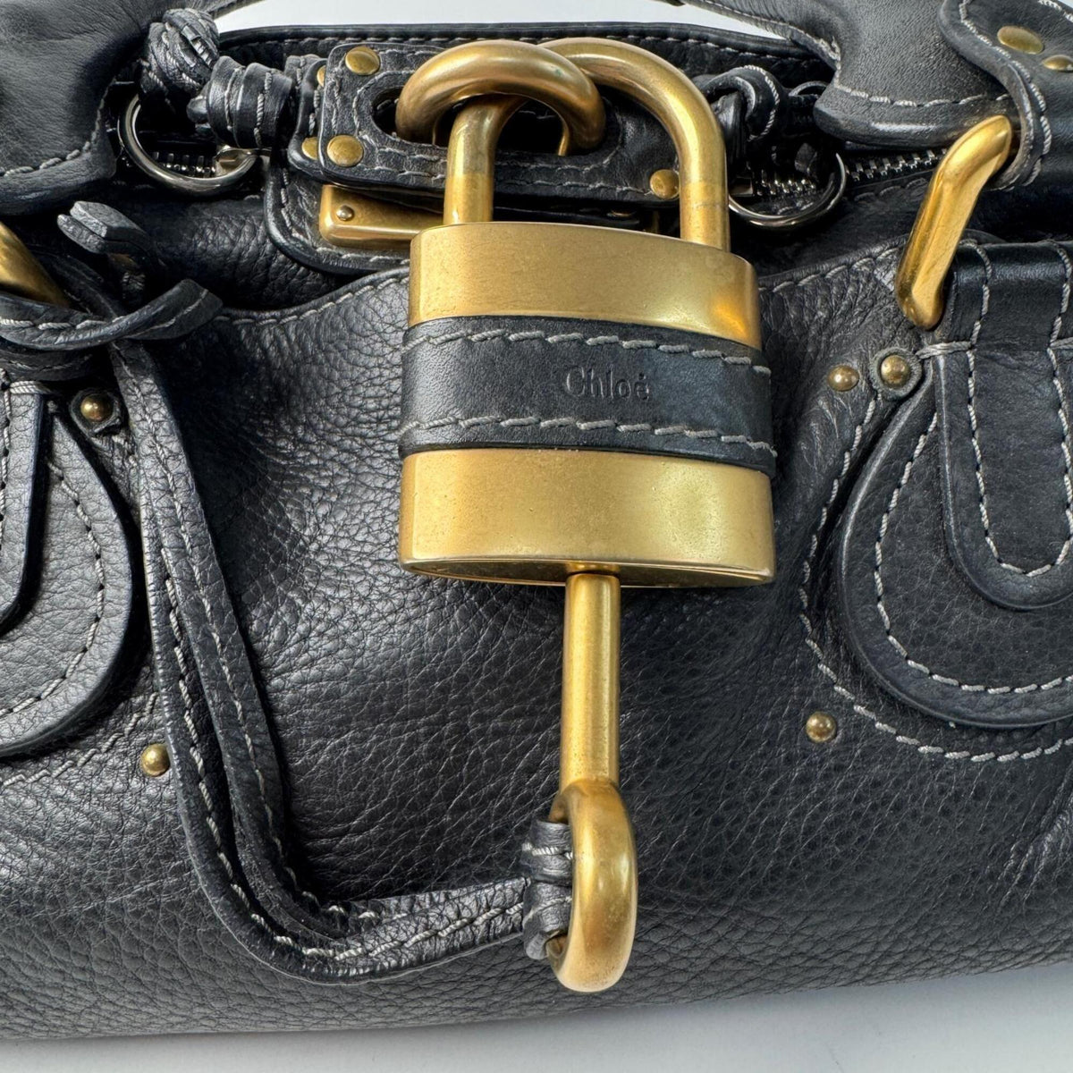 Chloé Black Leather Handbag (Pre-Owned)