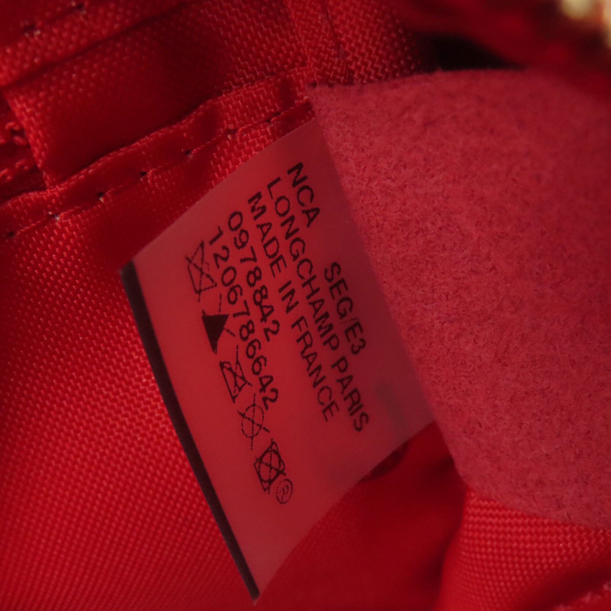 Longchamp Red Color Leather Handbag (Pre-Owned)