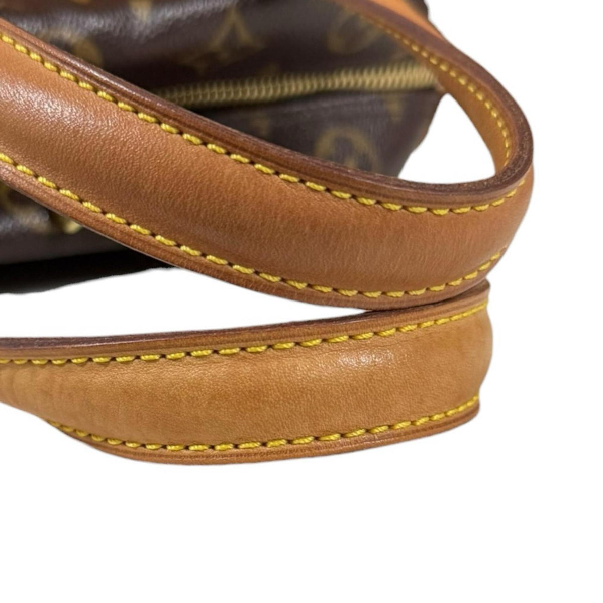 Louis Vuitton Brown Monogram Canvas Handbag (Pre-Owned)