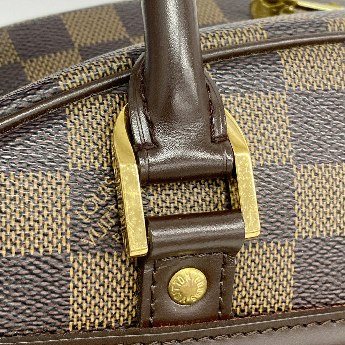 Louis Vuitton Ebene Handbag (Pre-Owned)