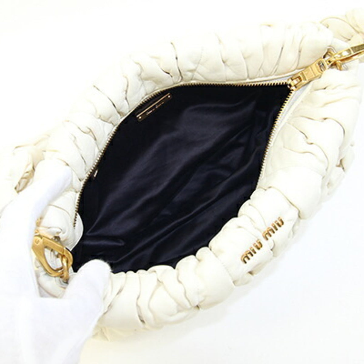 Miu Miu Matelasse Ivory Leather Handbag Shoulder Bag (Pre-Owned)