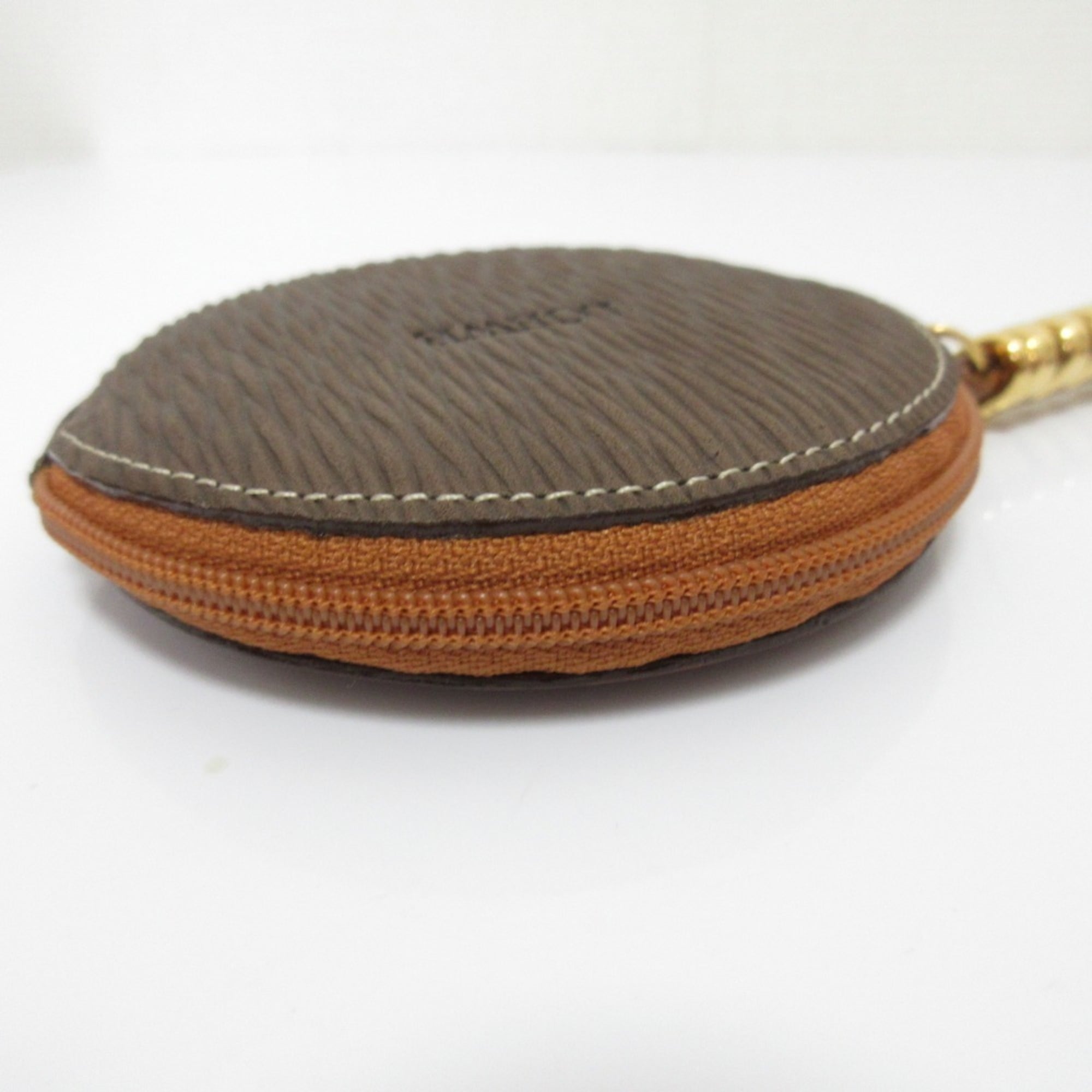Loewe Brown Leather Coin Purse/Coin Case (Pre-Owned)