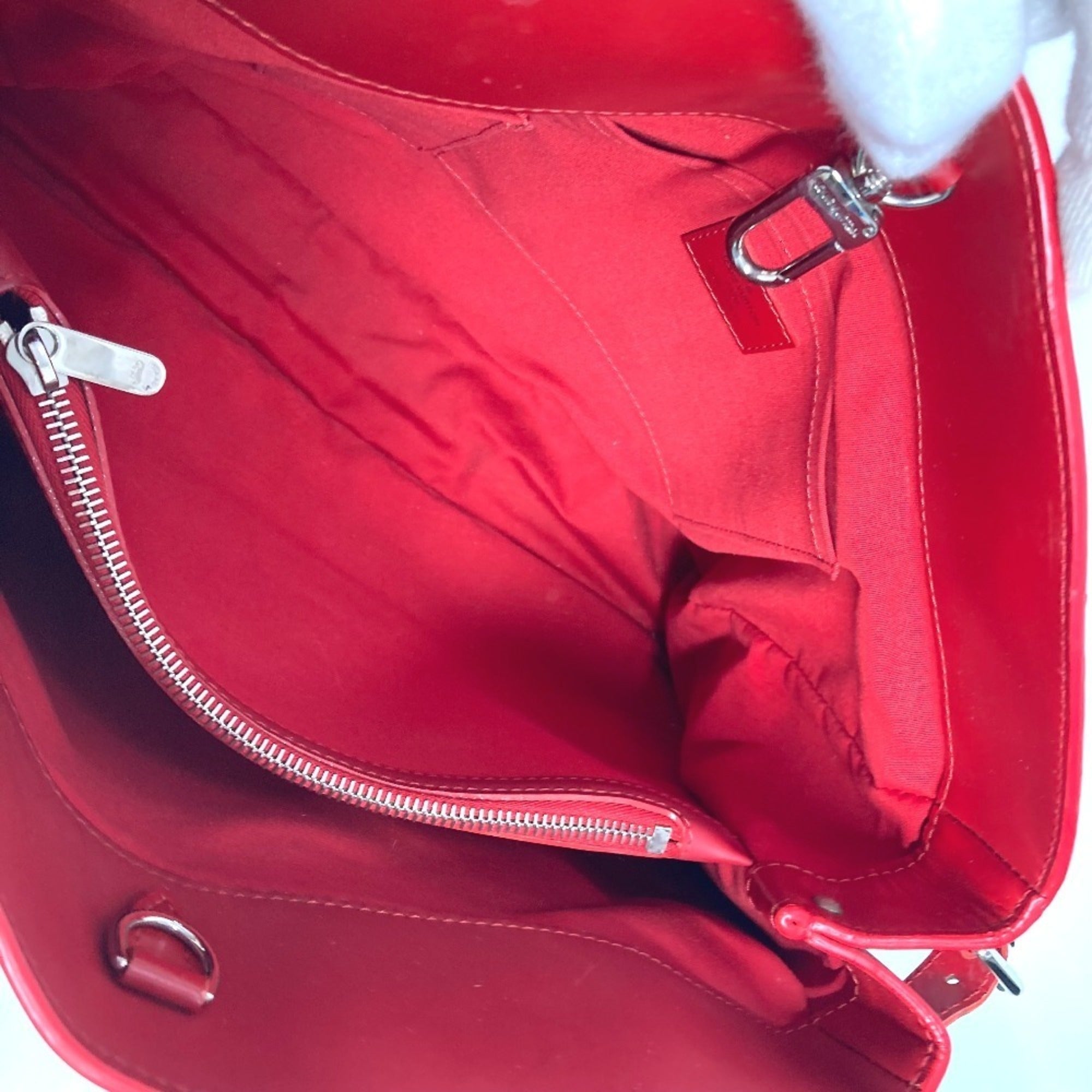 Louis Vuitton Red Color Epi Leather Handbag Shoulder Bag Tote Bag (Pre-Owned)