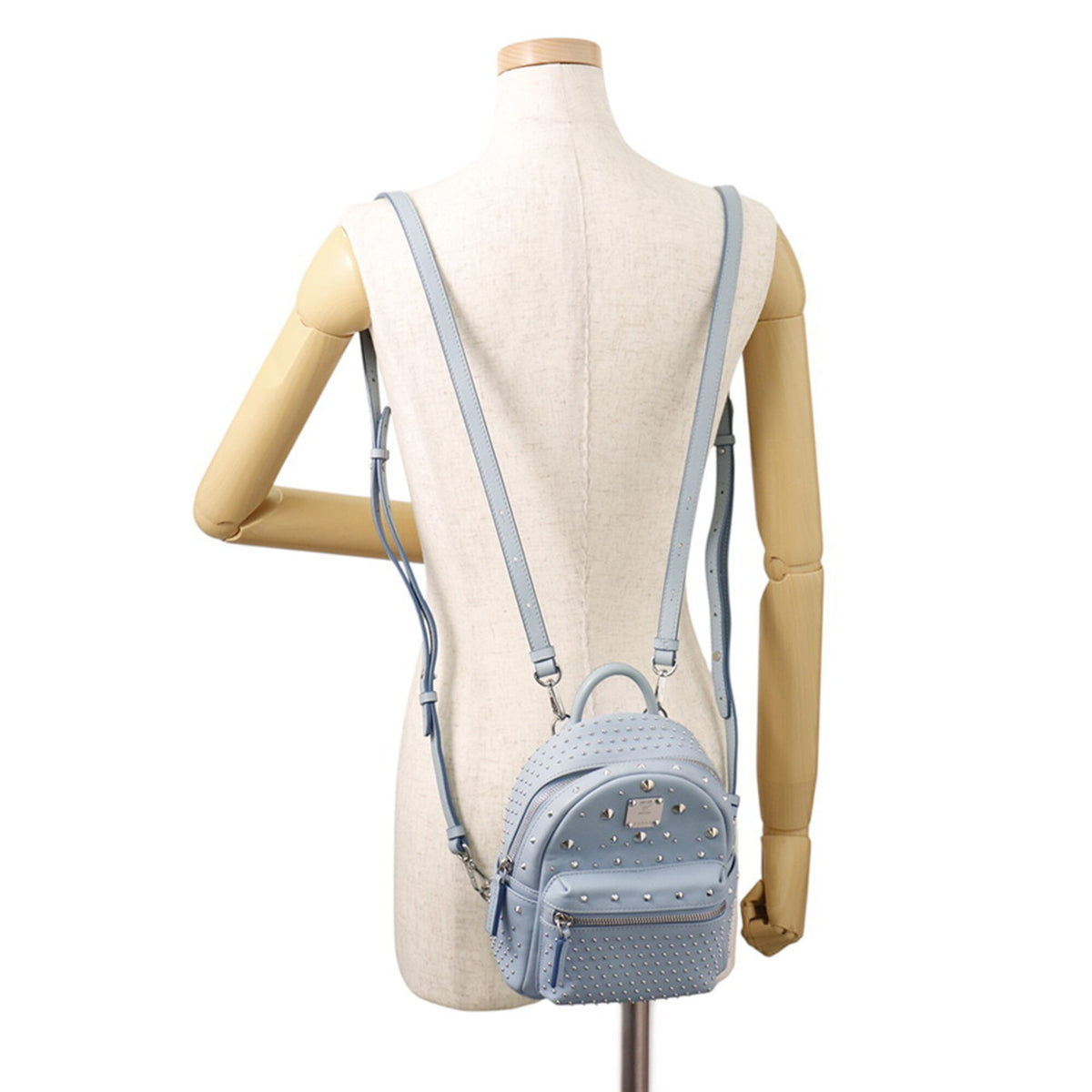 Mcm Light Blue Leather Backpack (Pre-Owned)