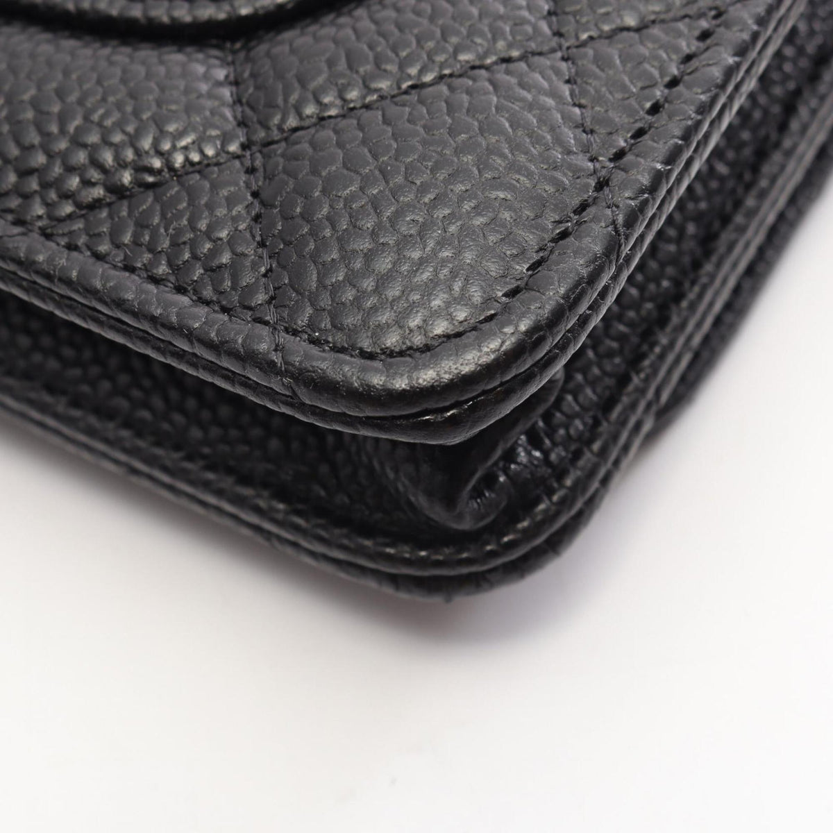 Chanel Black Grained Calfskin Shoulder Bag (Pre-Owned)