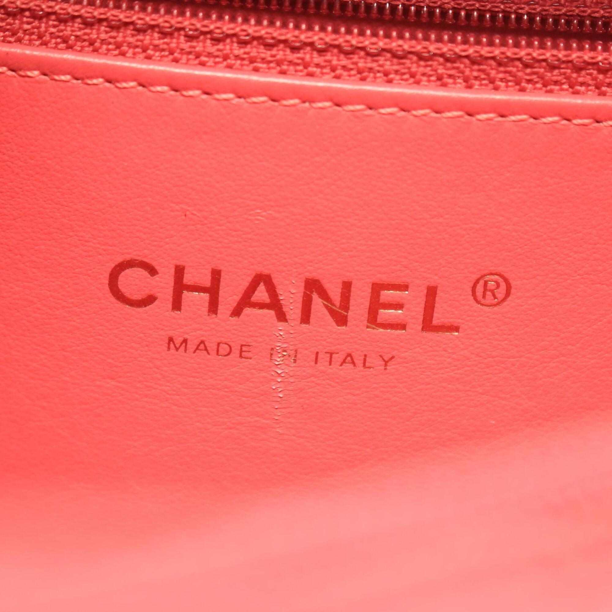 Chanel Pink Grained Calfskin Handbag Shoulder Bag (Pre-Owned)