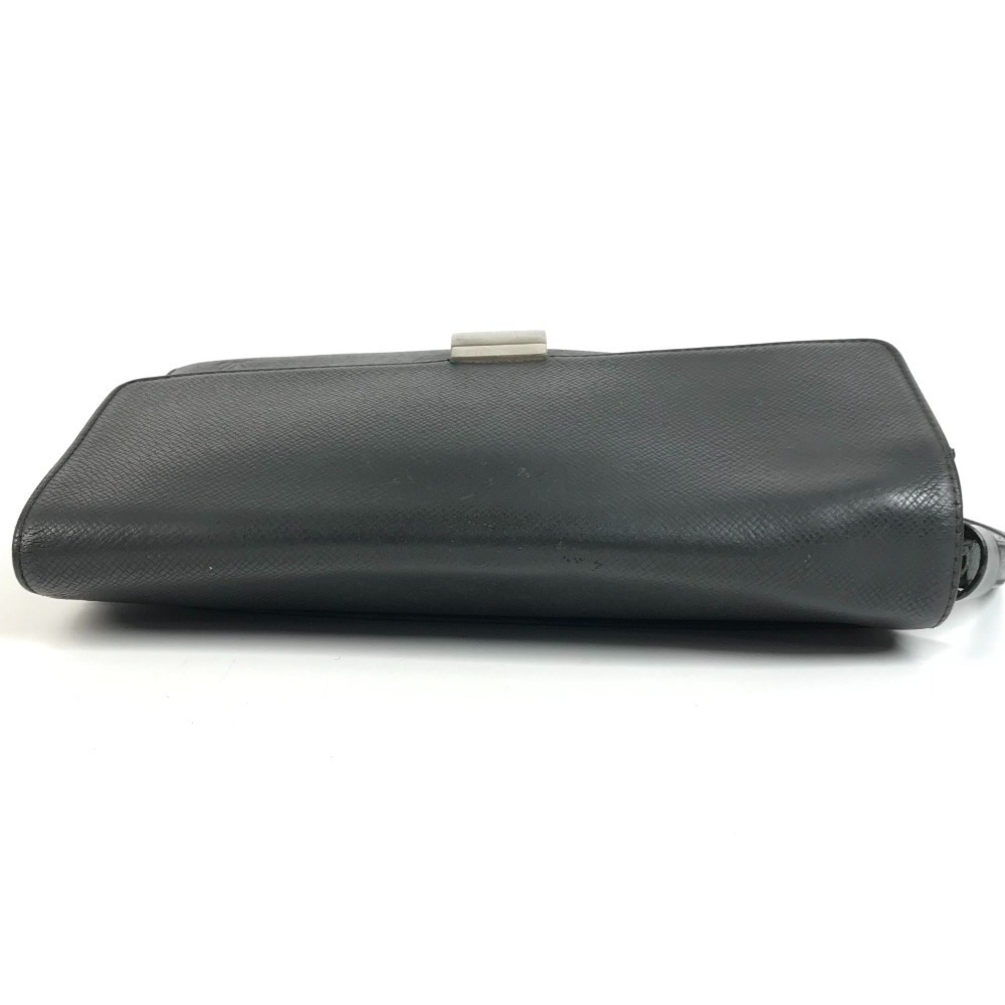 Louis Vuitton Ardoise Black Taiga Leather Clutch Bag Handbag Pouch (Pre-Owned)
