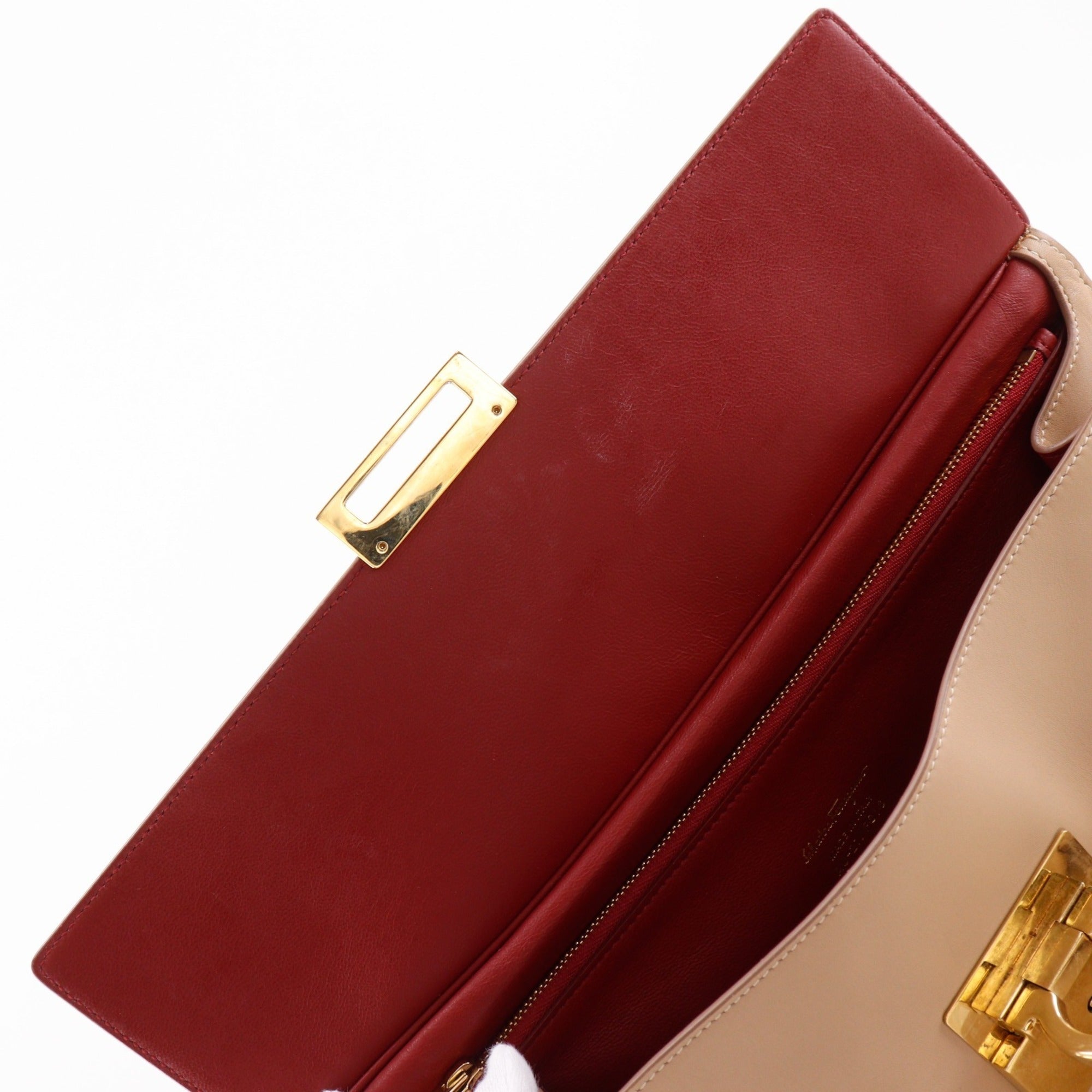 Salvatore Ferragamo Beige Leather Tote Bag (Pre-Owned)
