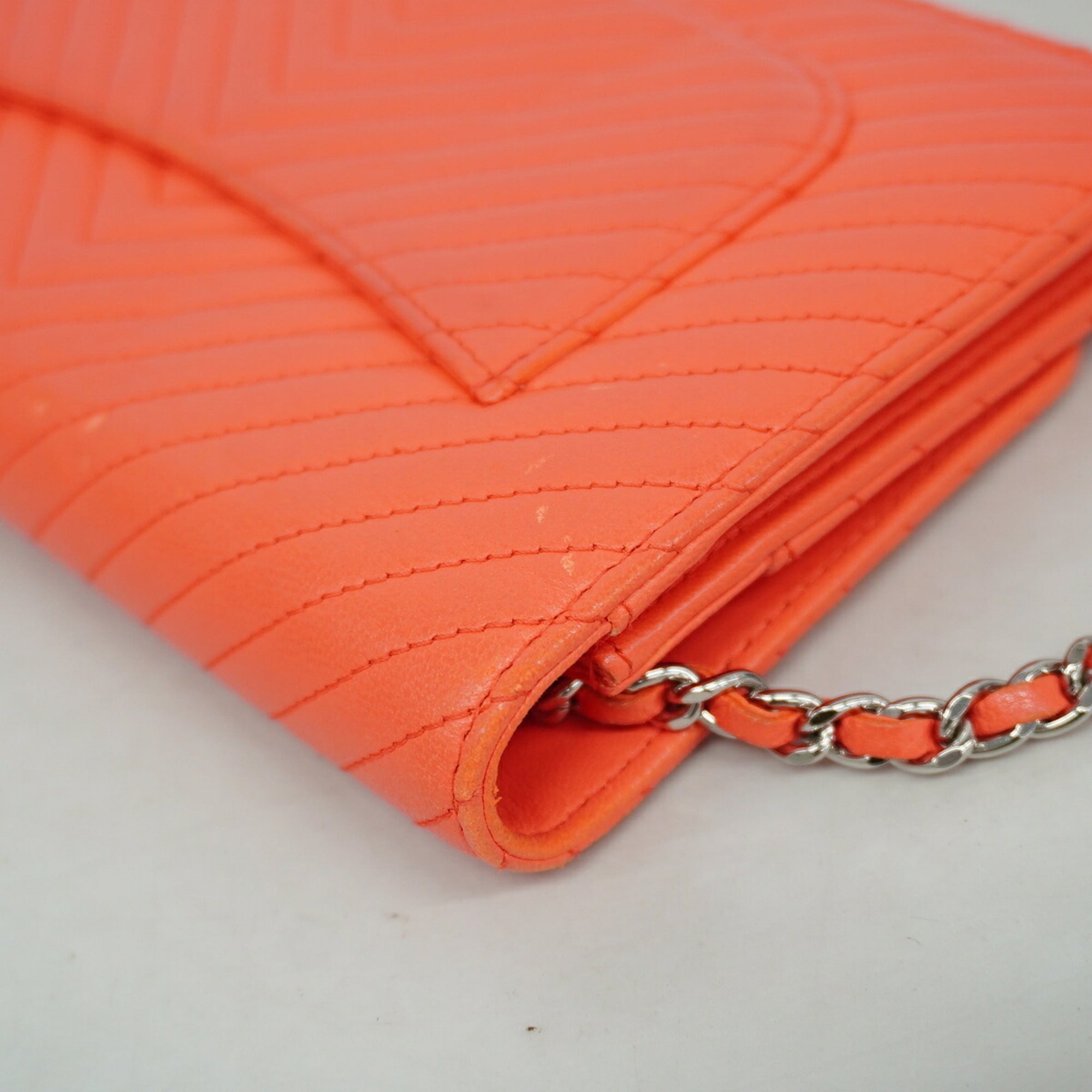 Chanel Orange Leather Chain/Shoulder Wallet (Pre-Owned)