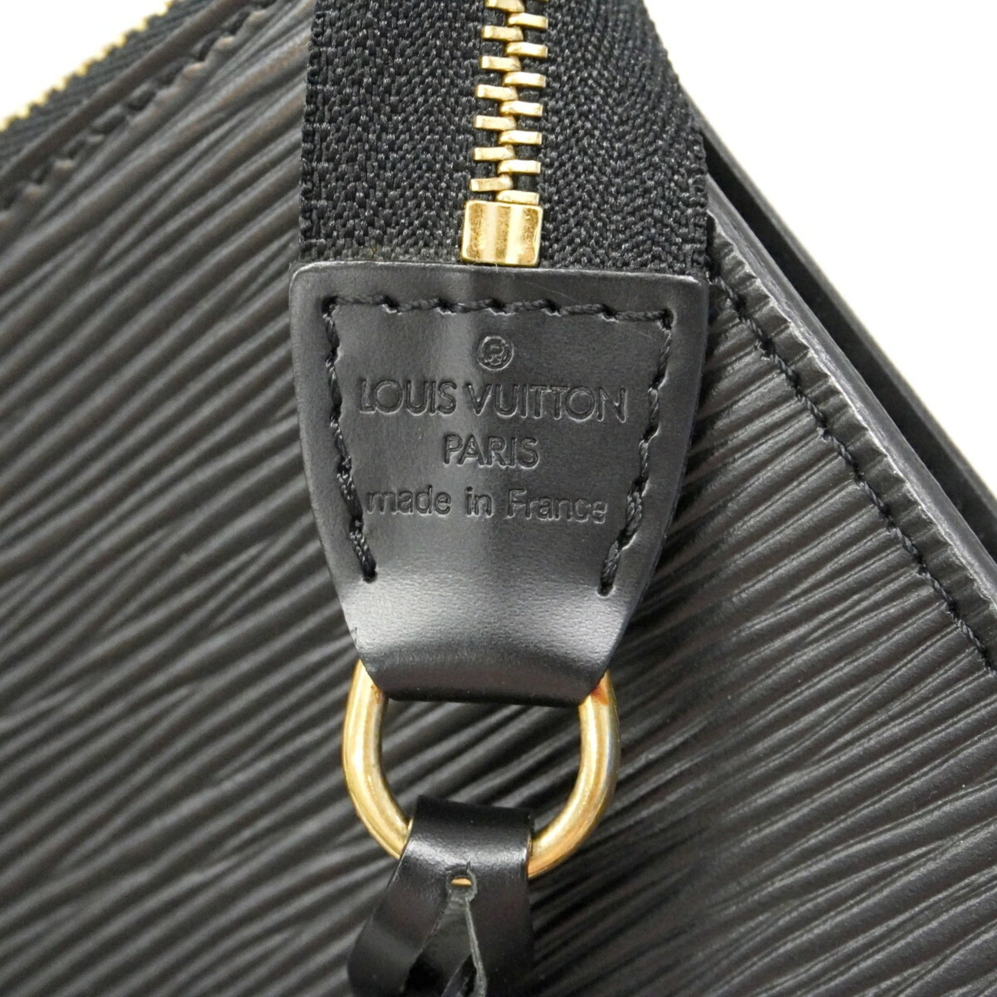Louis Vuitton Noir Pouch (Pre-Owned)