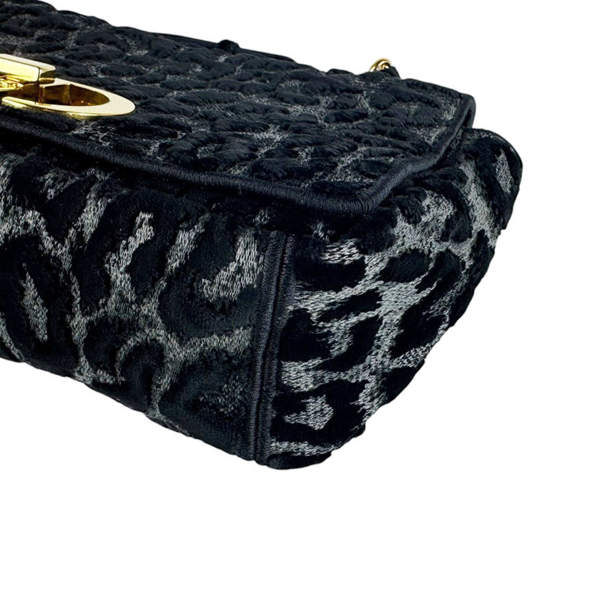Christian Dior Black Velvet Shoulder Bag (Pre-Owned)