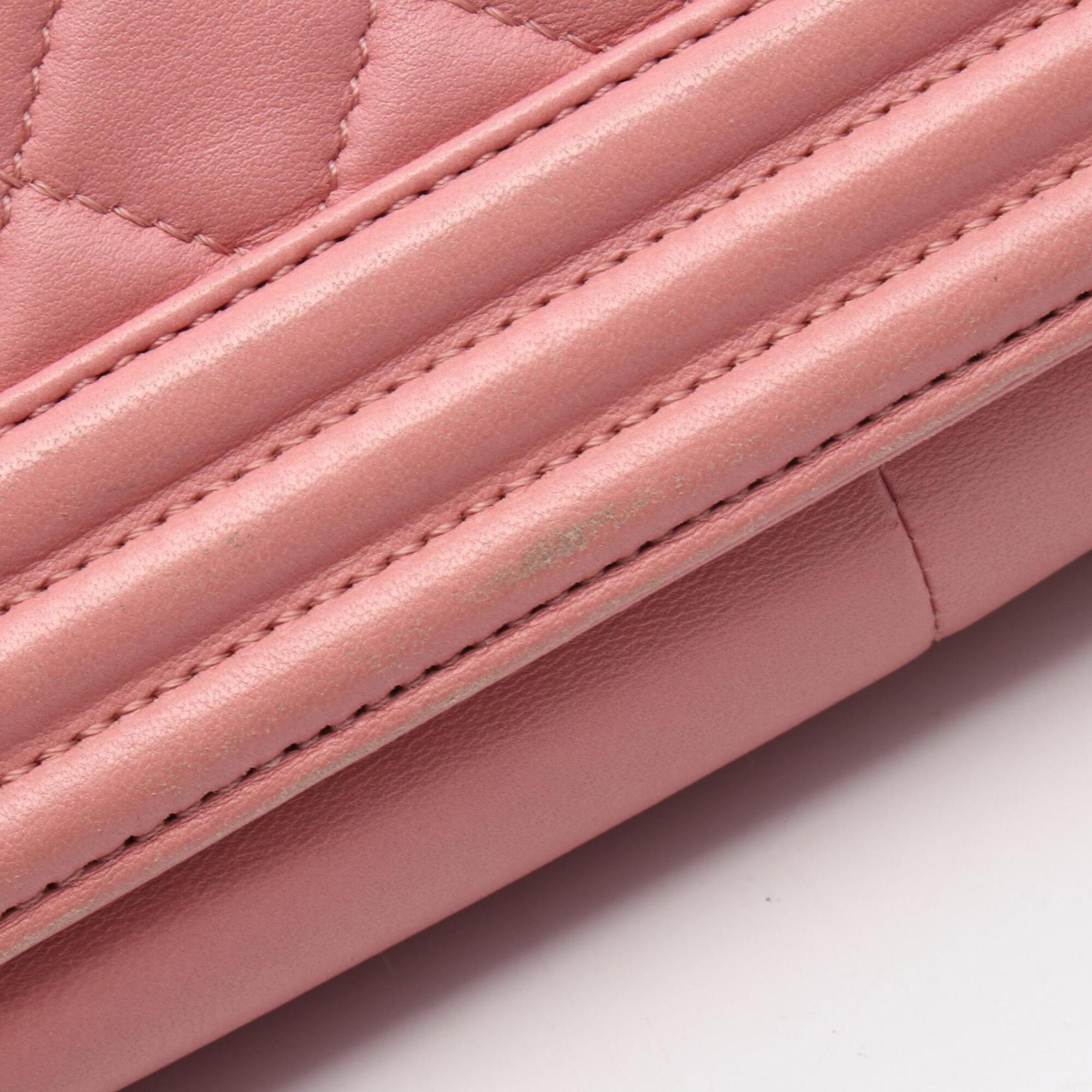 Chanel Boy Chanel Pink Leather Handbag Shoulder Bag (Pre-Owned)