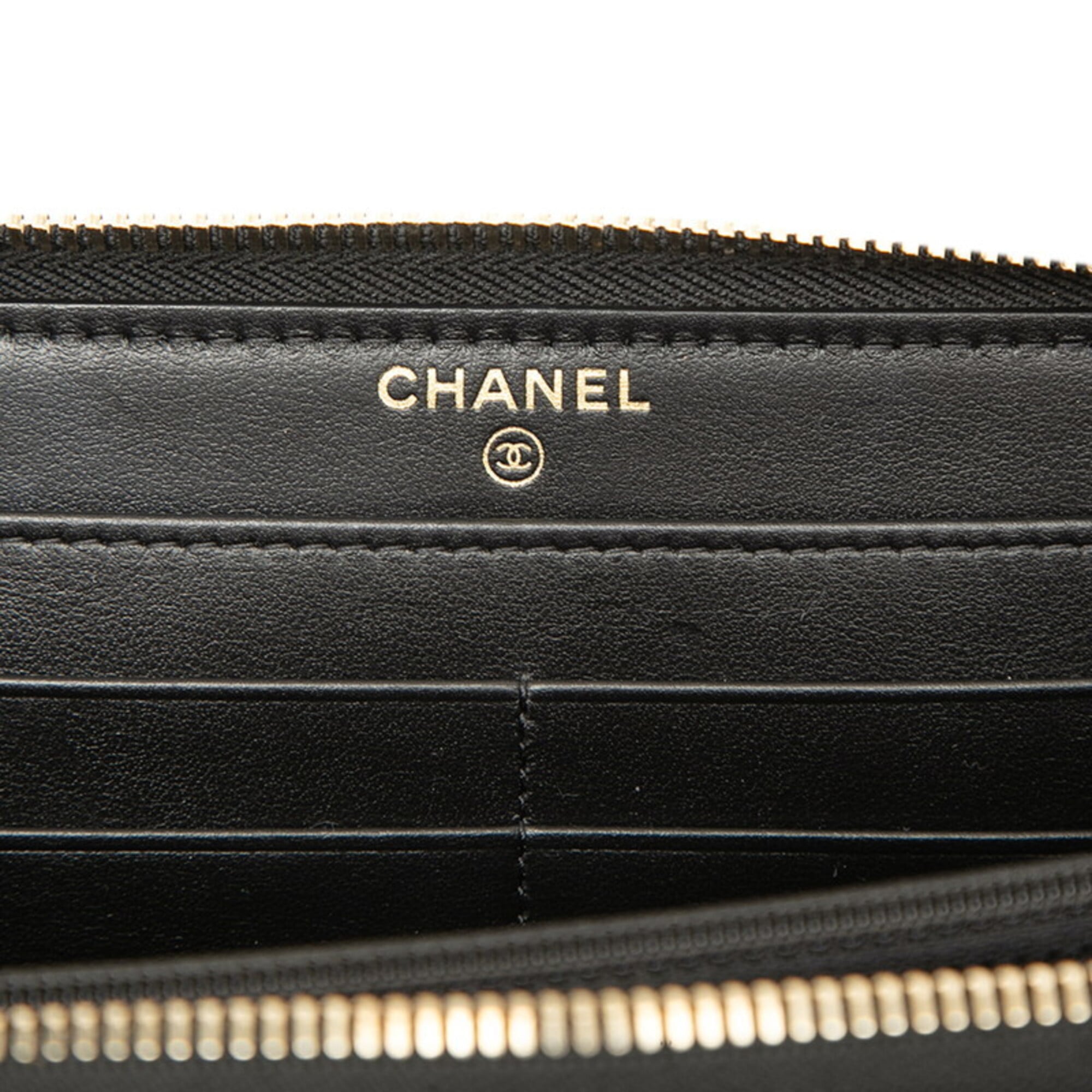Chanel Black Leather Chain/Shoulder Wallet (Pre-Owned)