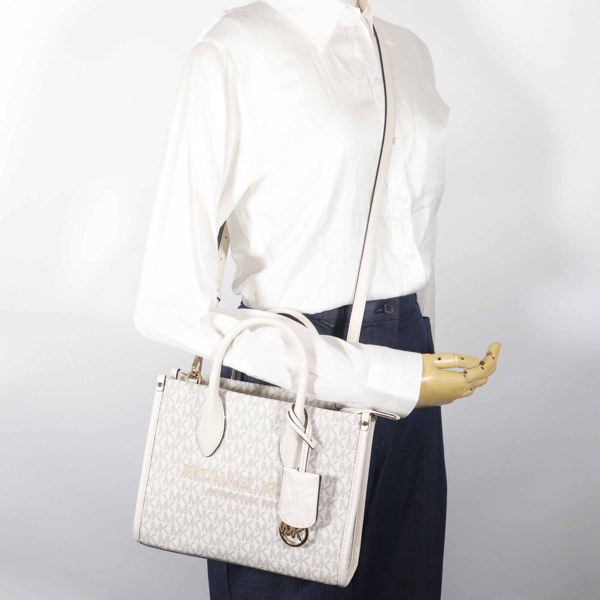 Michael Kors White Pvc Handbag (Pre-Owned)