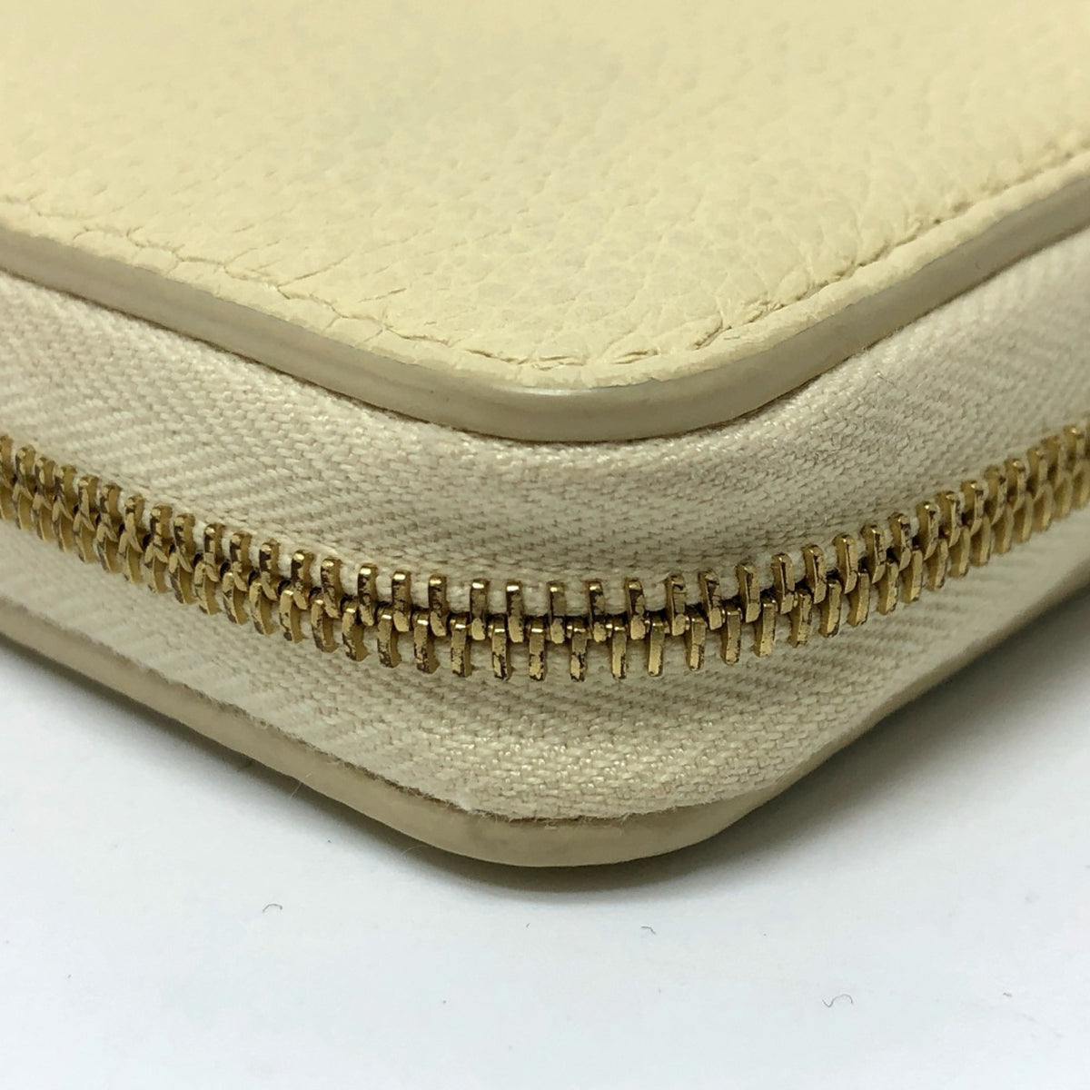 Celine Beige Leather Long Wallet (Bi-Fold) (Pre-Owned)