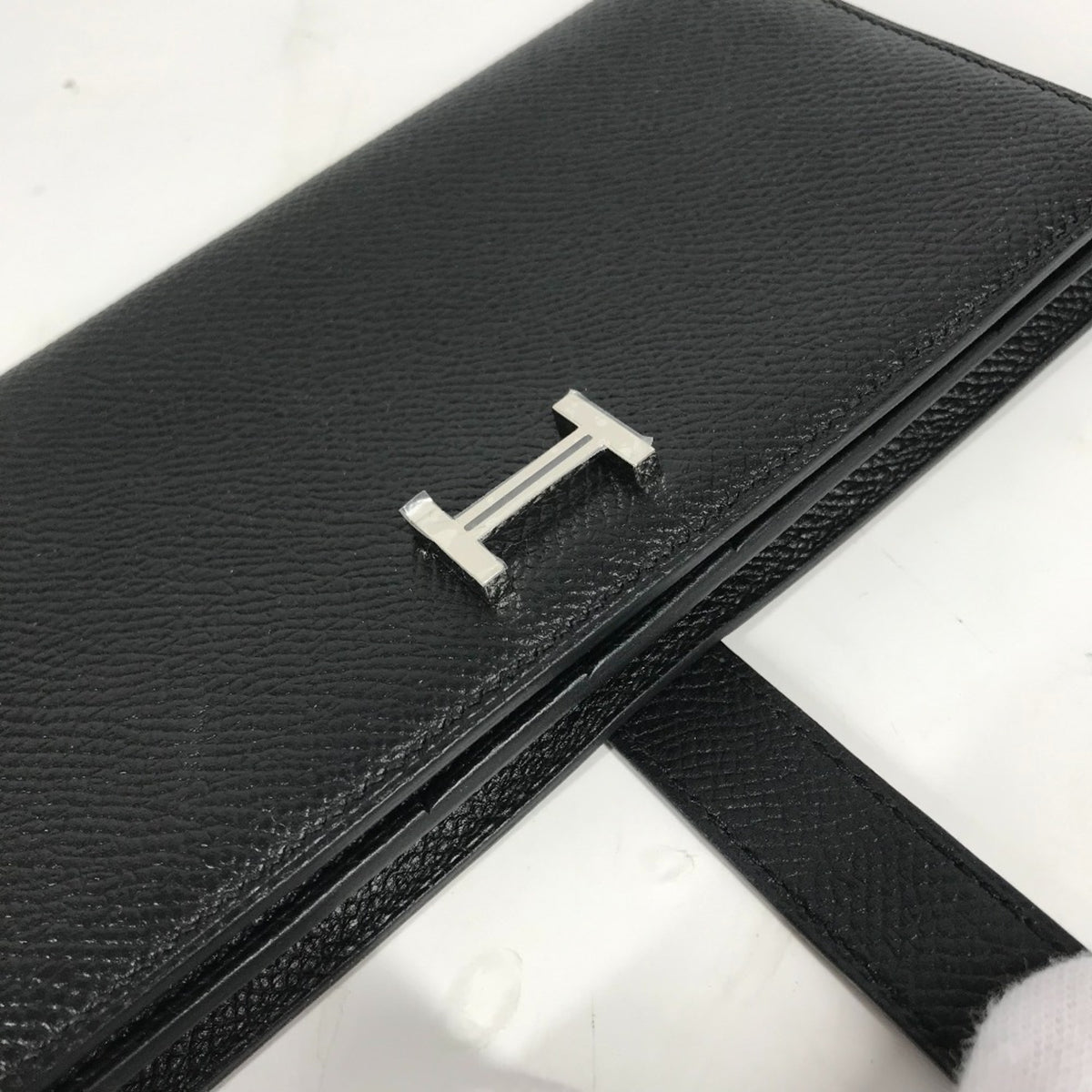Hermes Black Epsom Leather Long Wallet (Bi-Fold) (Pre-Owned)