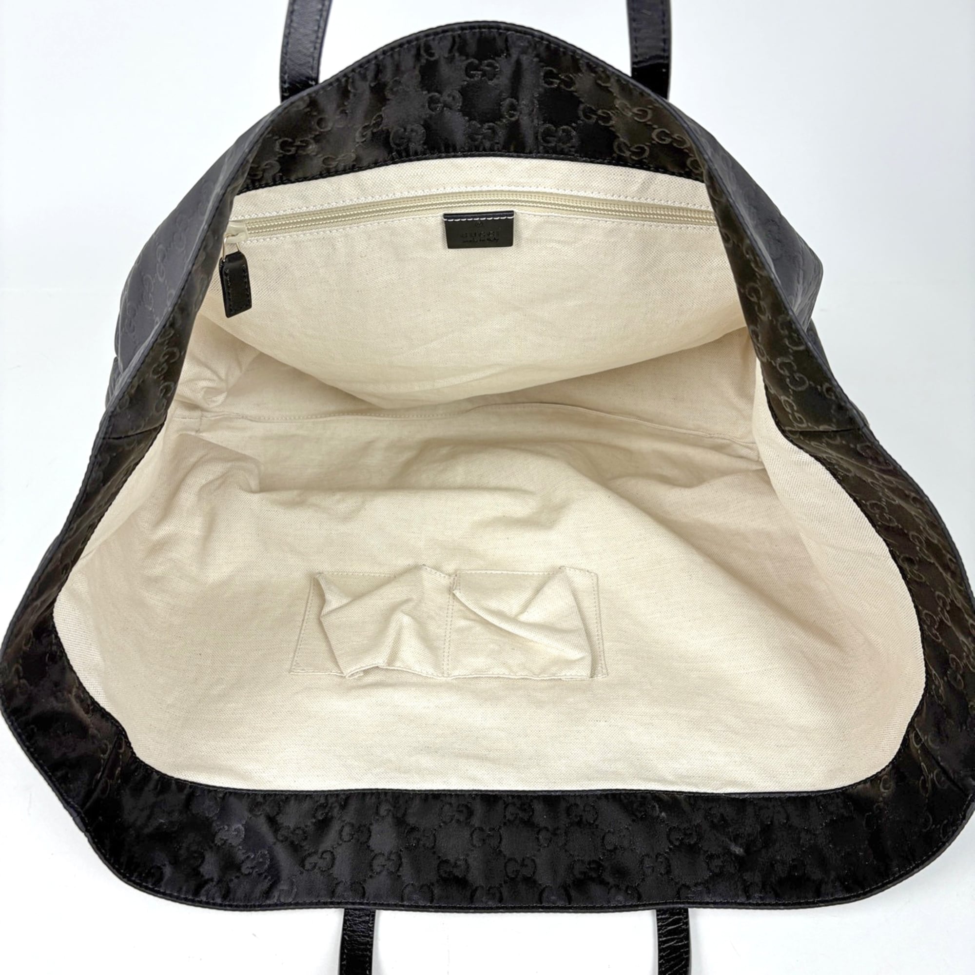 Gucci Black Nylon Leather Tote Bag (Pre-Owned)