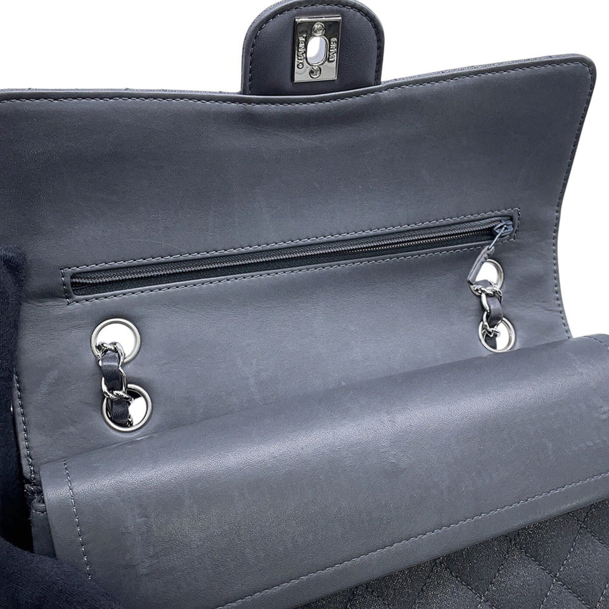 Chanel Matelasse Gray Canvas Shoulder Bag (Pre-Owned)